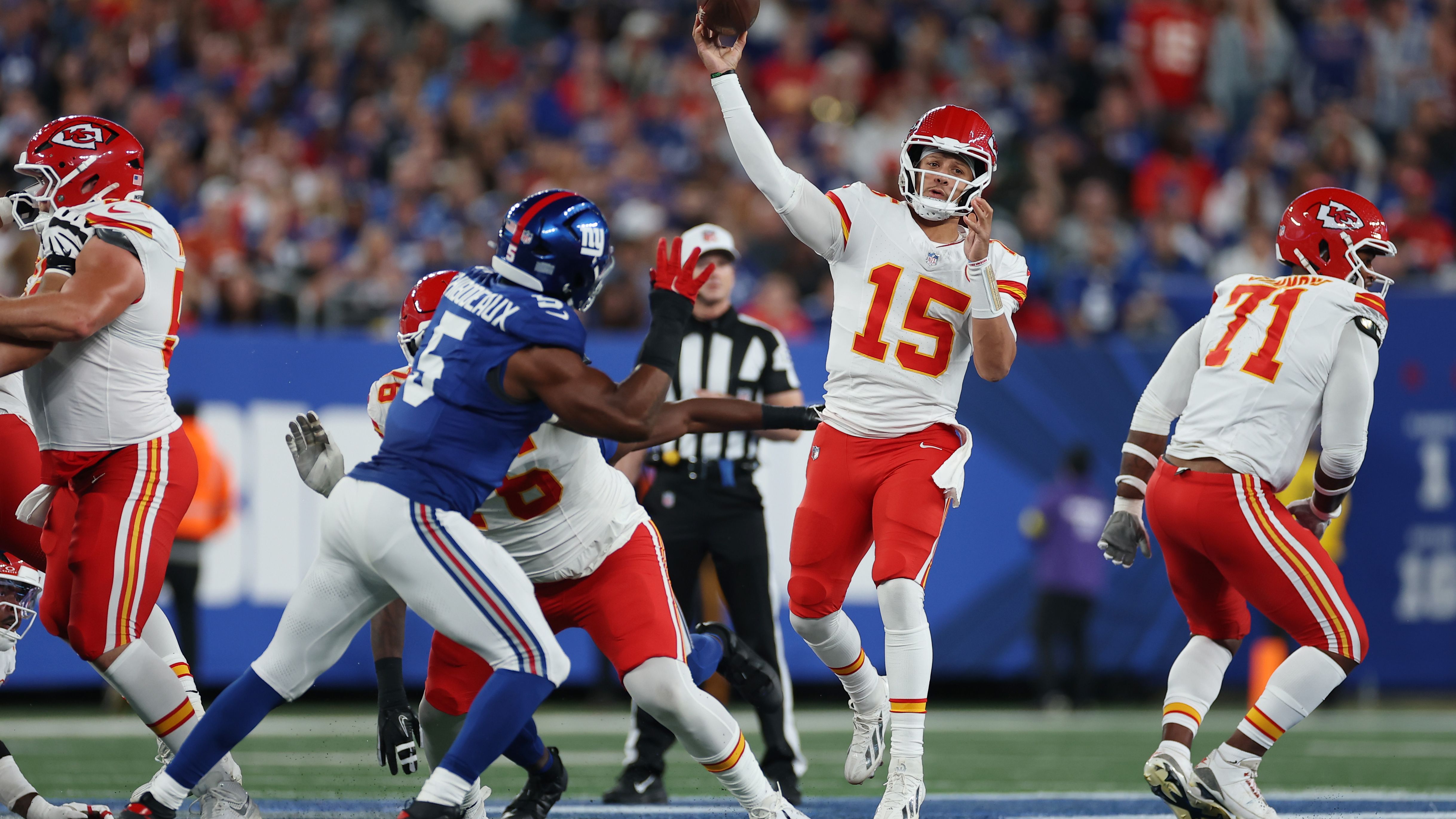 Kansas City Chiefs v New York Giants