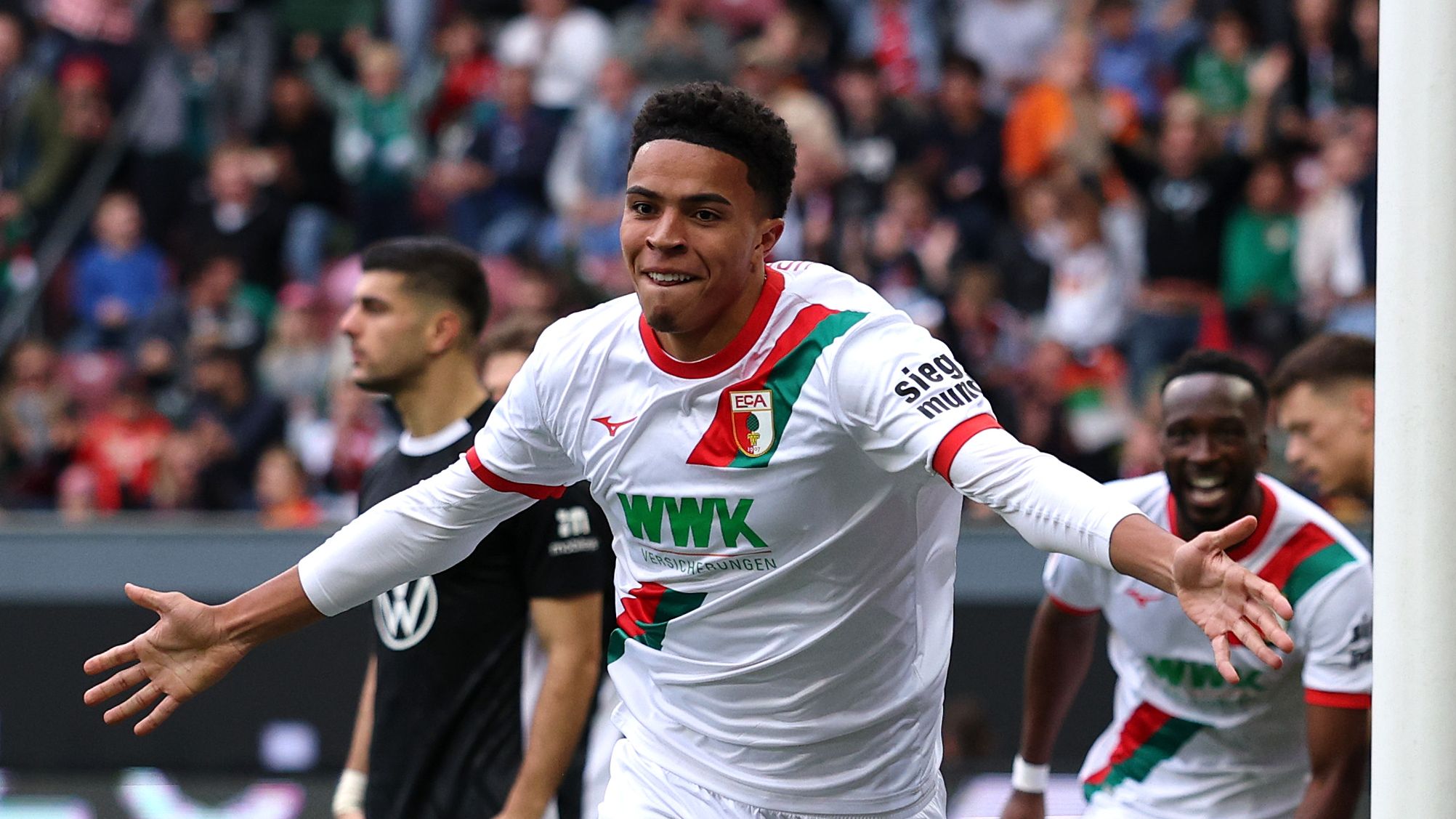 FC Augsburg v VfL Wolfsburg - Bundesliga