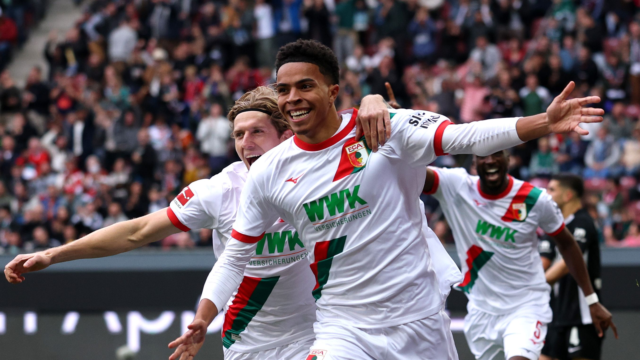 FC Augsburg v VfL Wolfsburg - Bundesliga