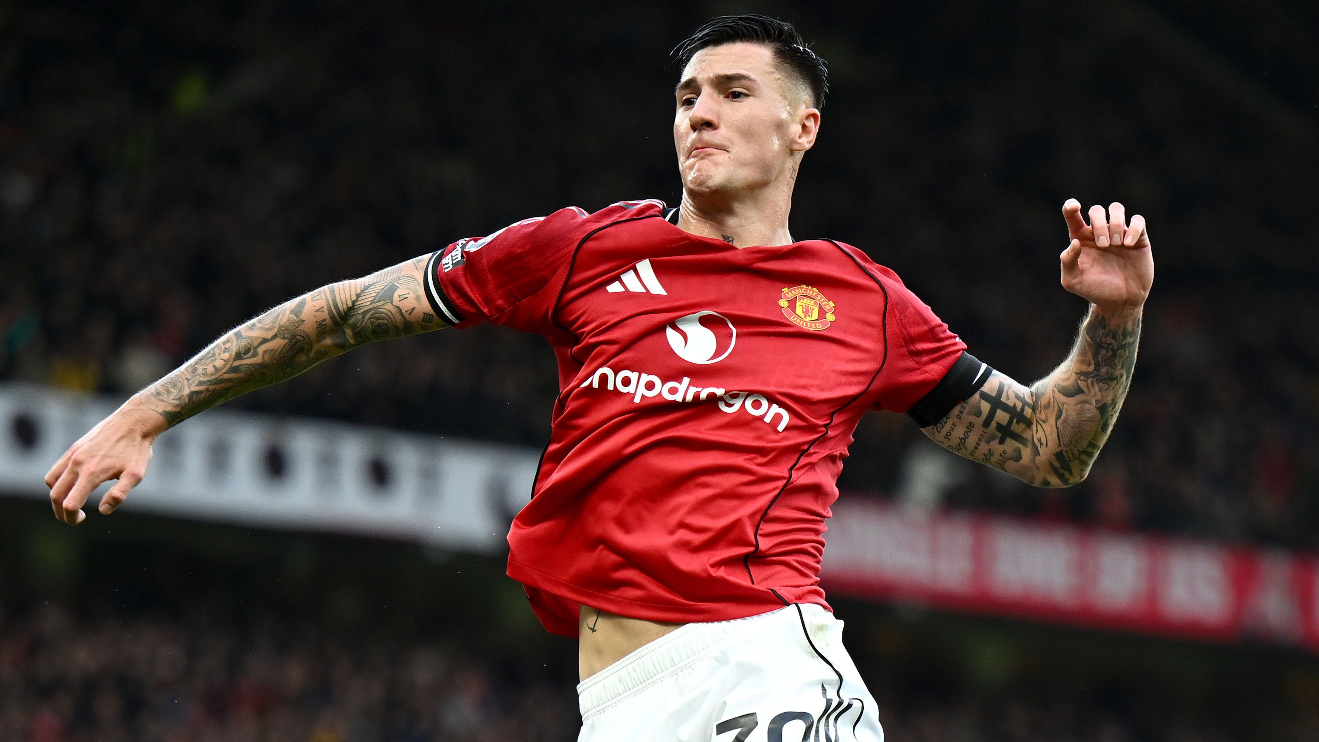 This is my job!' - Benjamin Sesko channels inner Roy Keane after completing  dream of 'jumping high' at Old Trafford with first Man Utd goal at home |  Goal.com