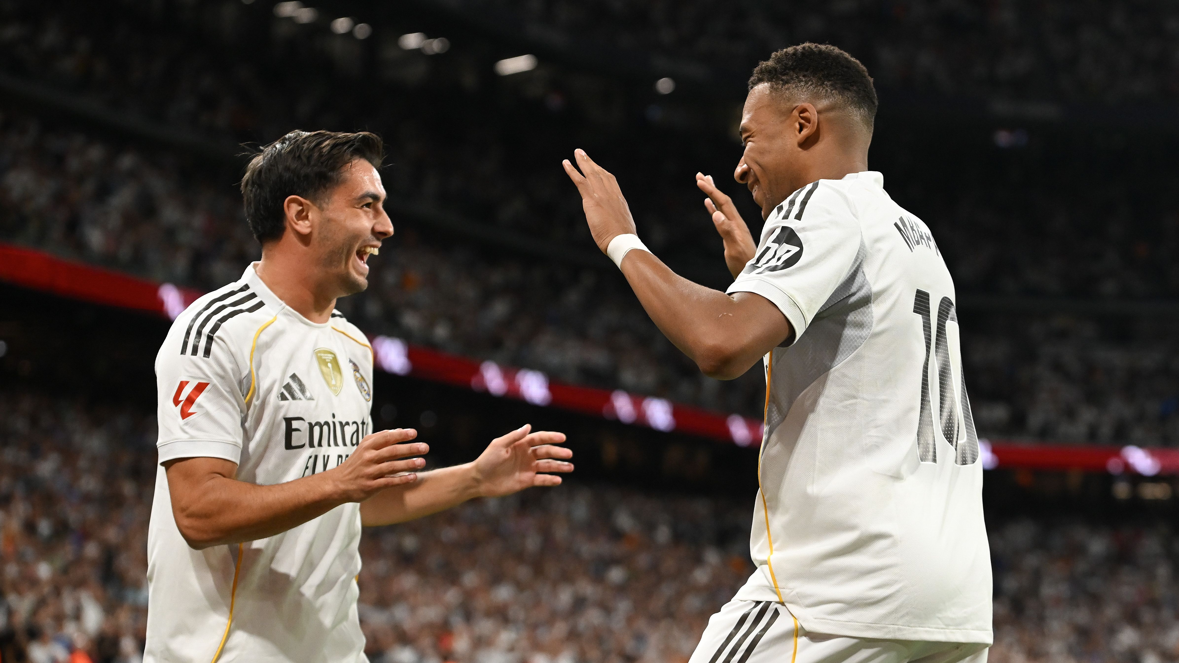 Real Madrid CF v Villarreal CF - LaLiga EA Sports