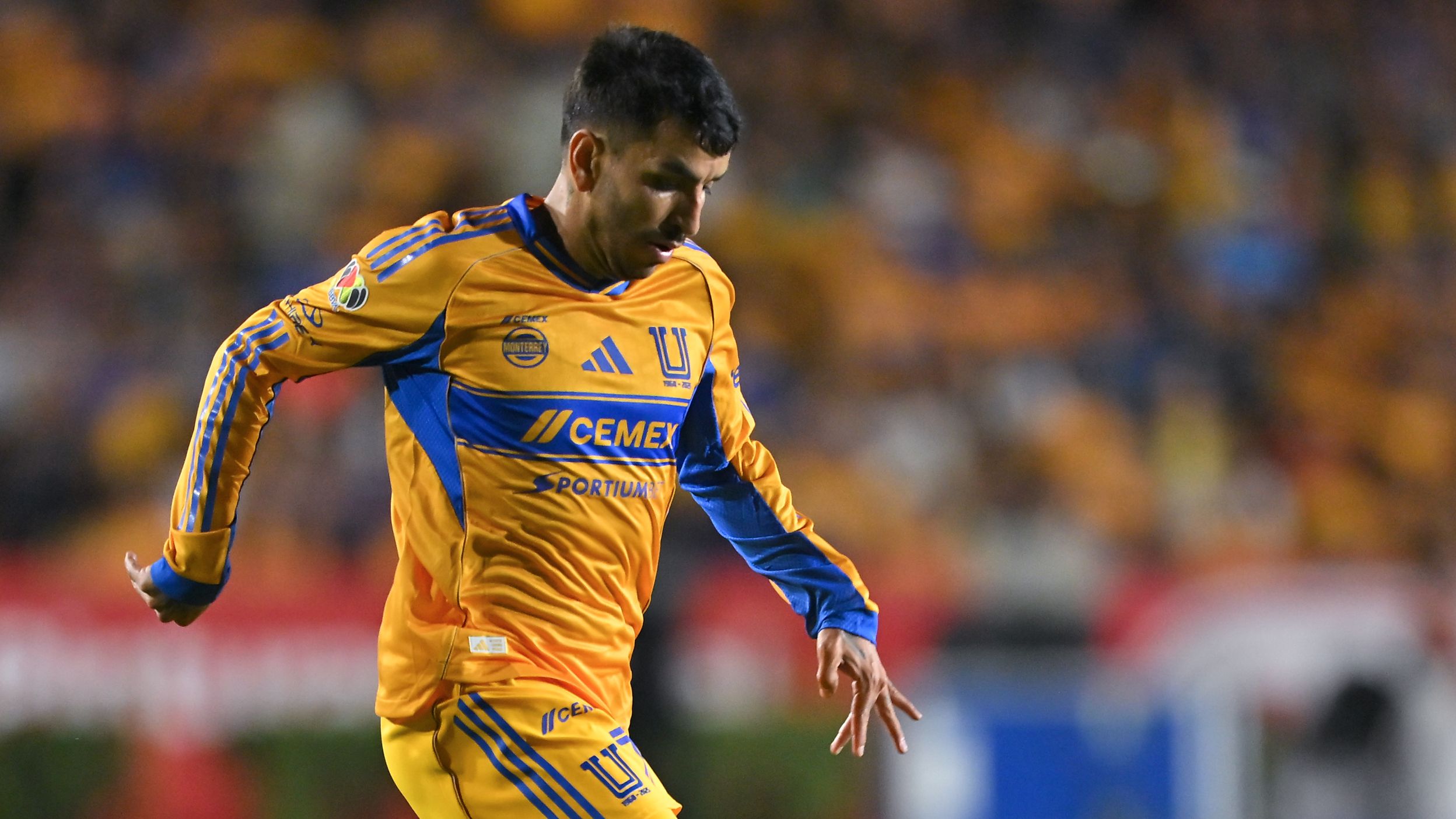 Tigres UANL v Cruz Azul - Torneo Apertura 2025 Liga MX