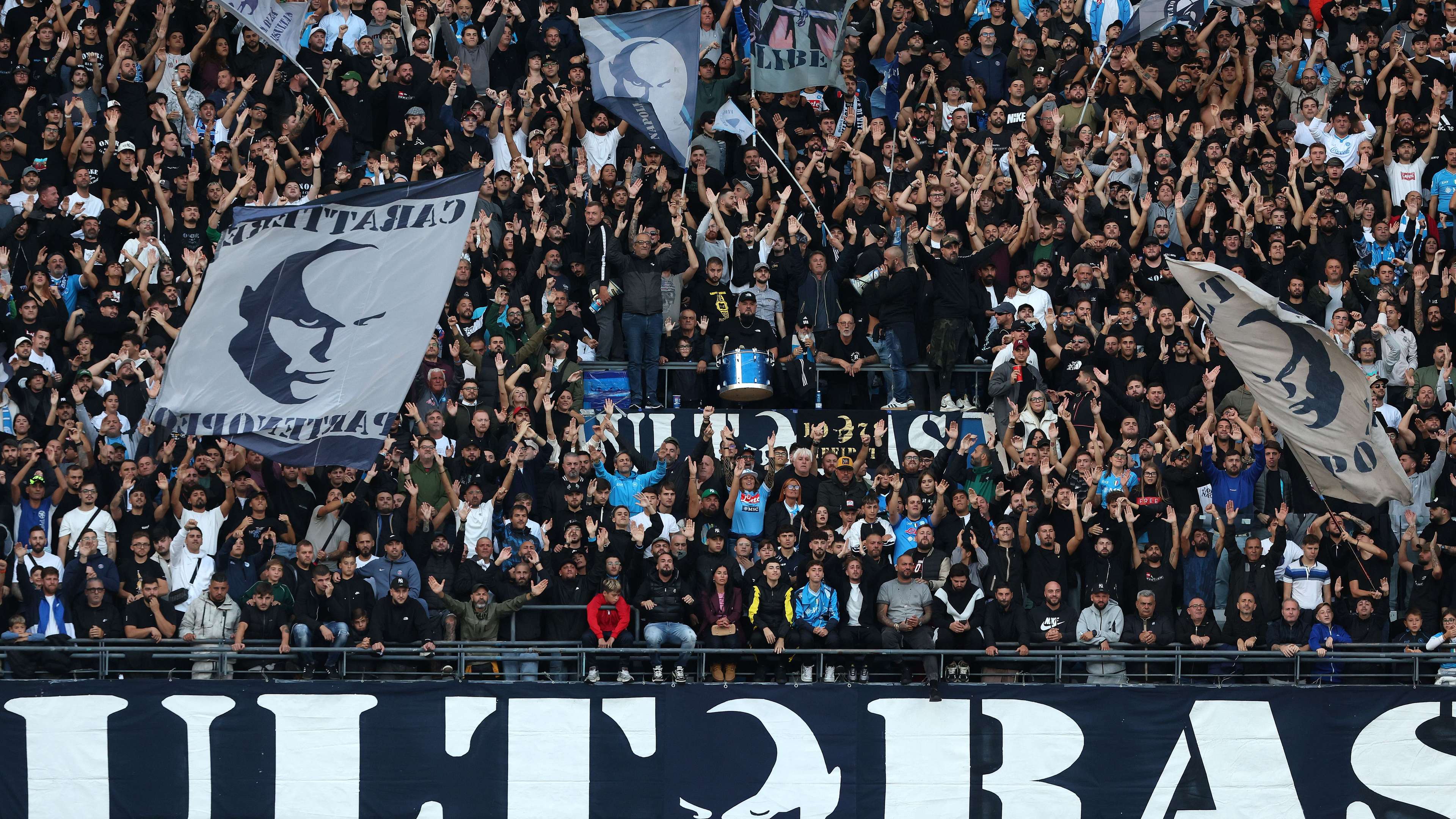 SSC Napoli v Genoa CFC - Serie A