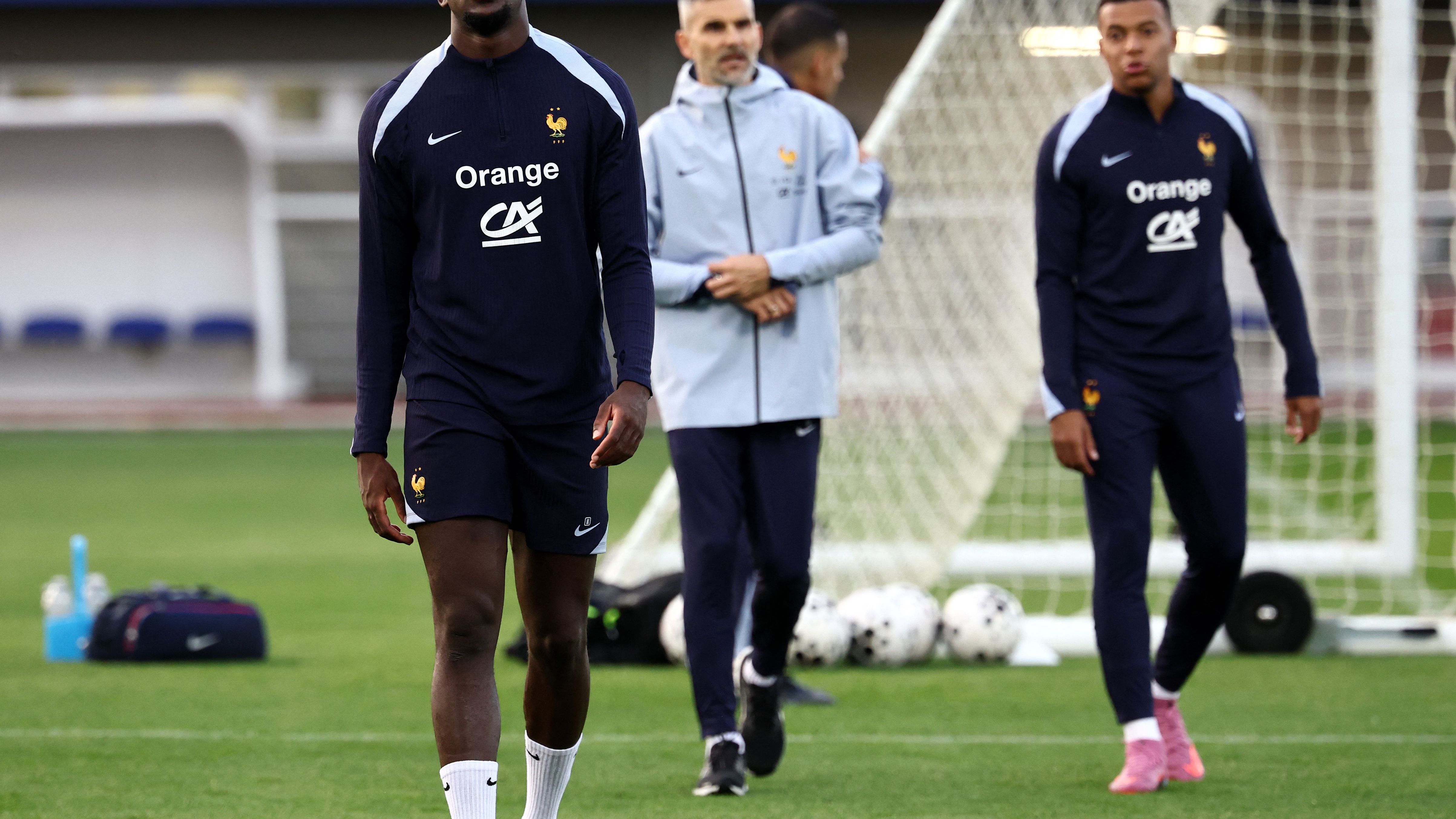 FBL-WC-2026-EUR-QUALIFIERS-FRA-TRAINING