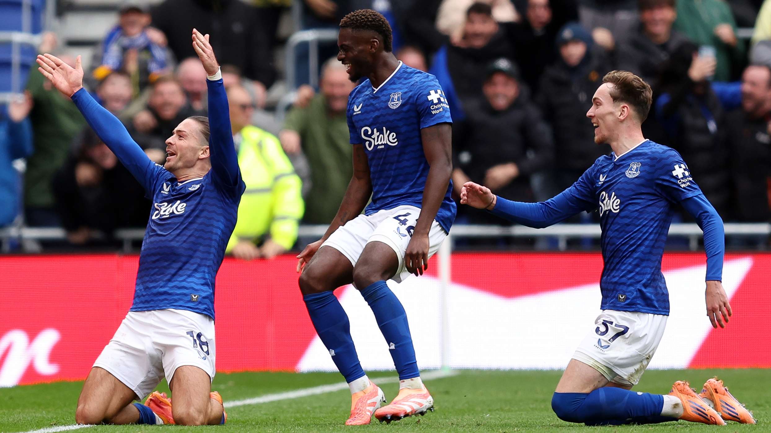 Everton v Crystal Palace - Premier League