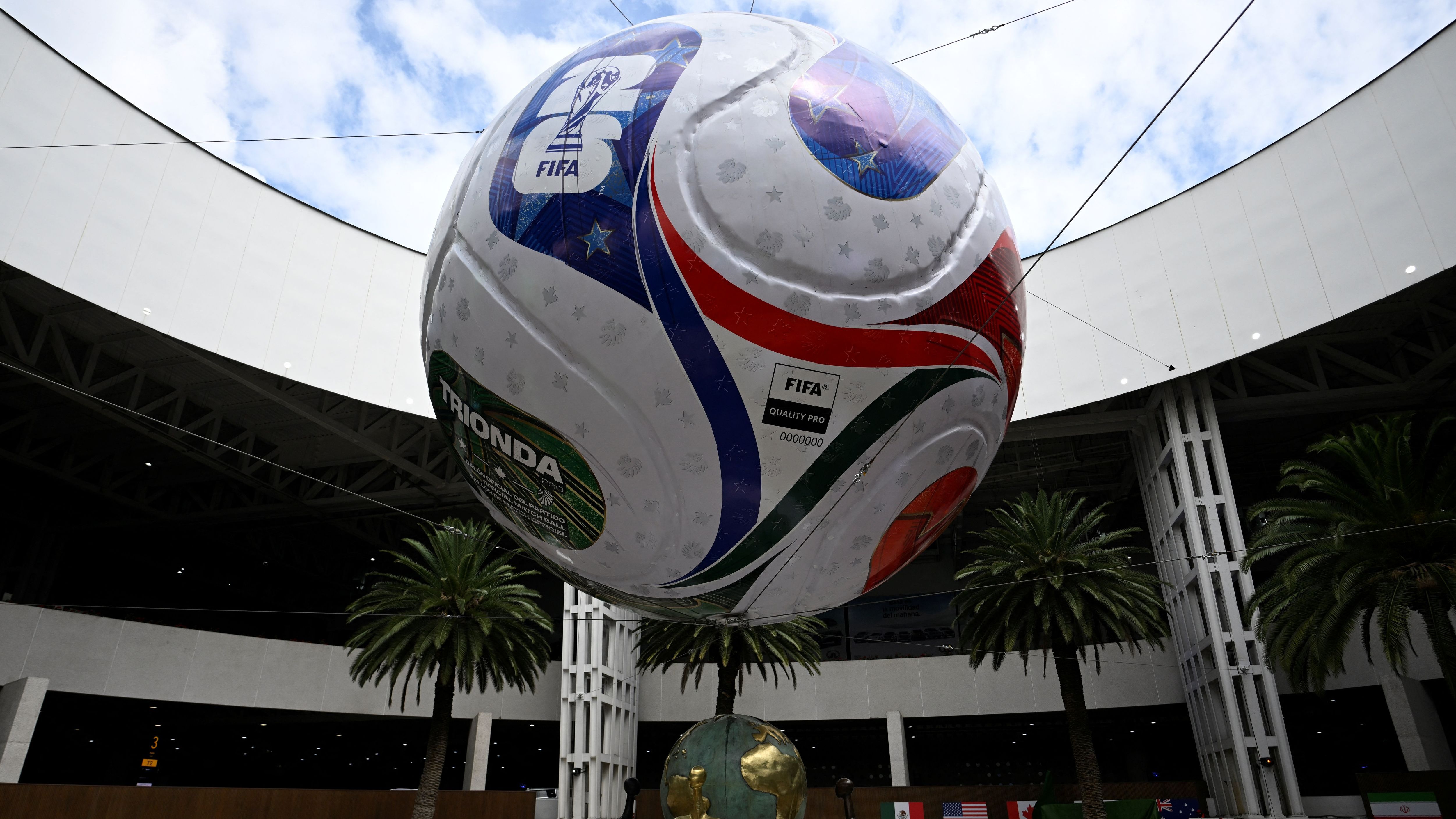 FBL-MEX-WC-2026-AIRPORT