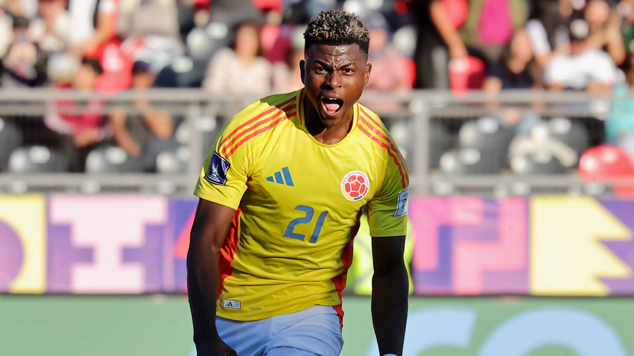 TOPSHOT-FBL-WC-U20-2025-ESP-COL