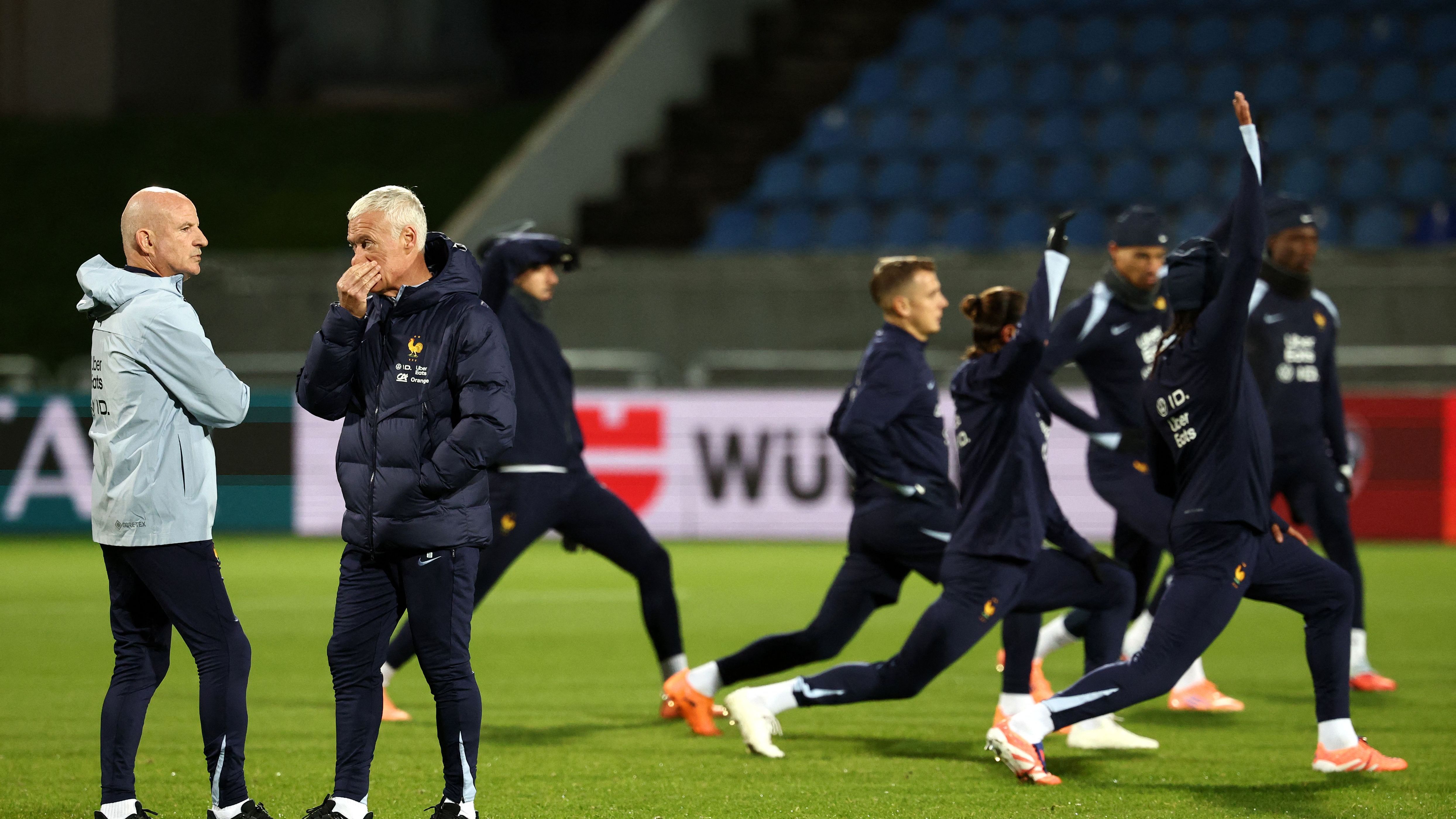 FBL-WC-2026-EUR-ISL-FRA-TRAINING