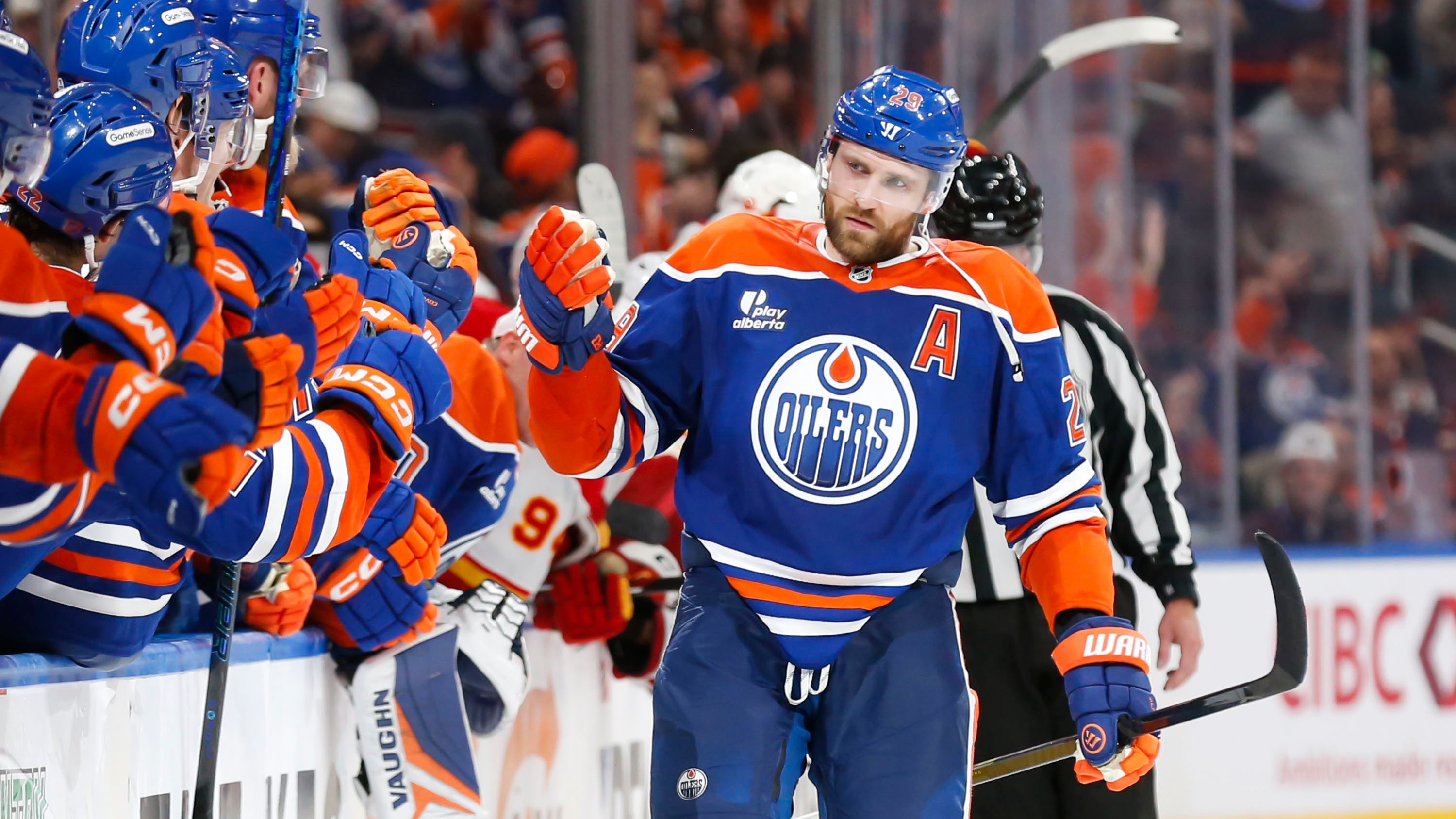 Calgary Flames v Edmonton Oilers