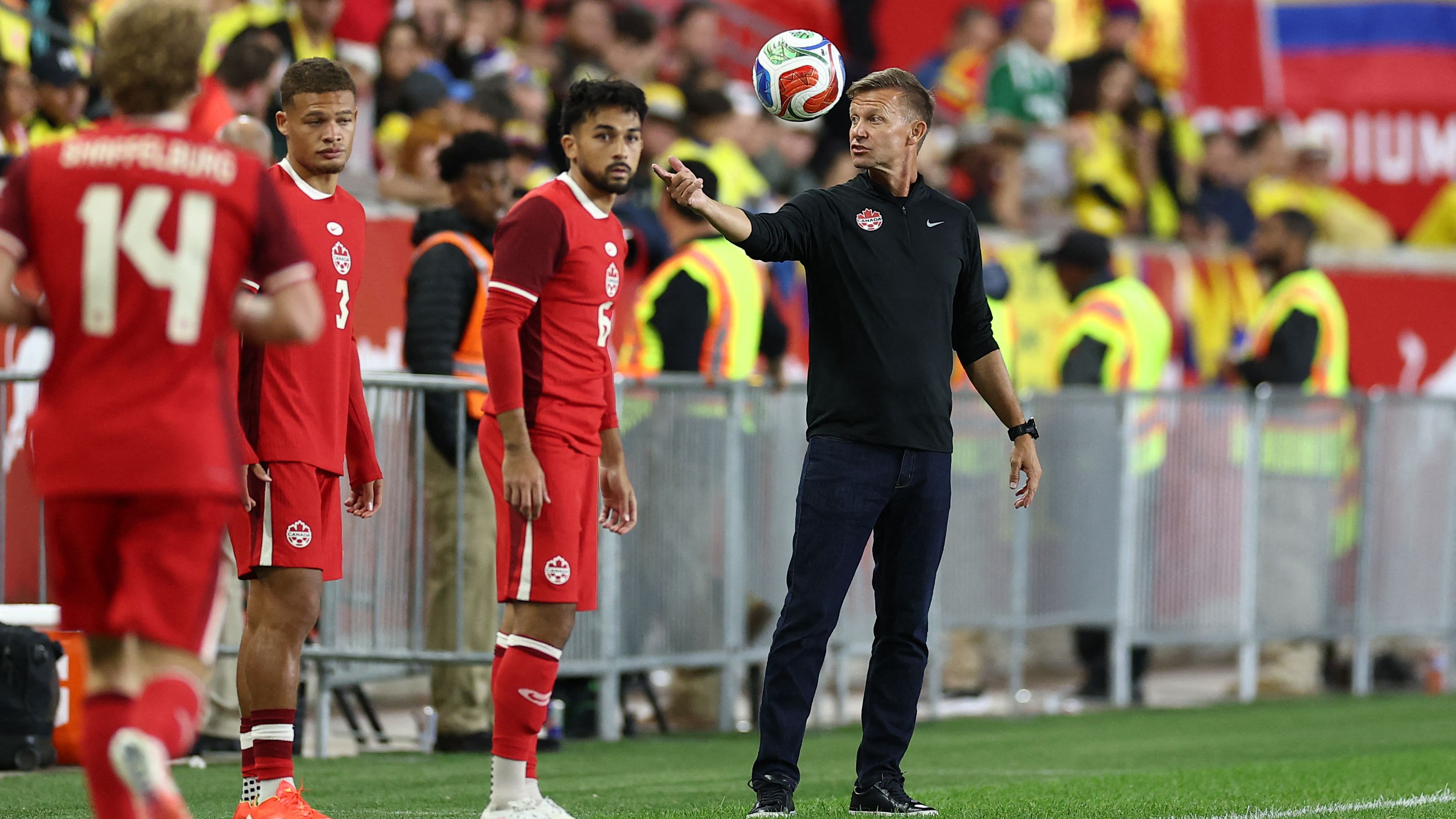 FBL-FRIENDLY-CAN-COL