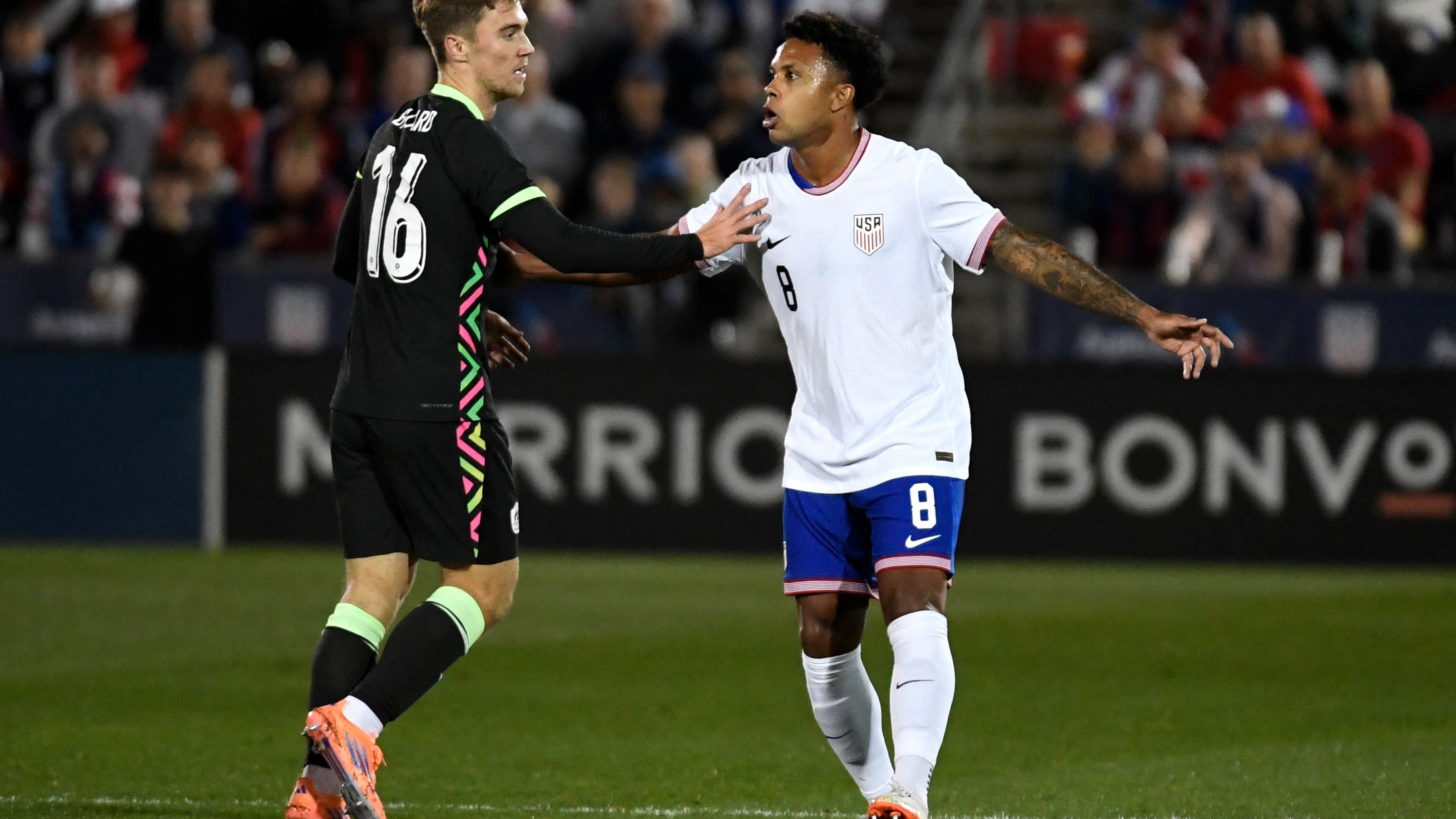 FBL-FRIENDLY-USA-AUS