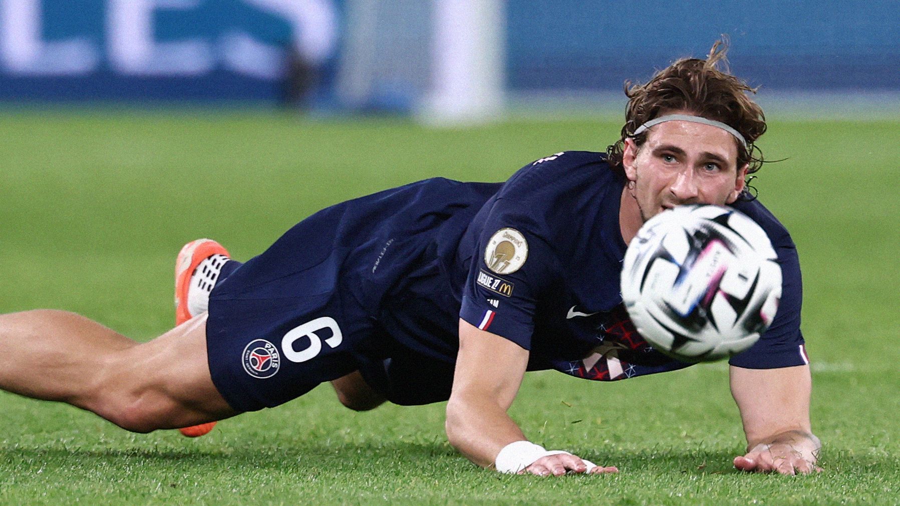 FBL-FRA-LIGUE1-PSG-STRASBOURG