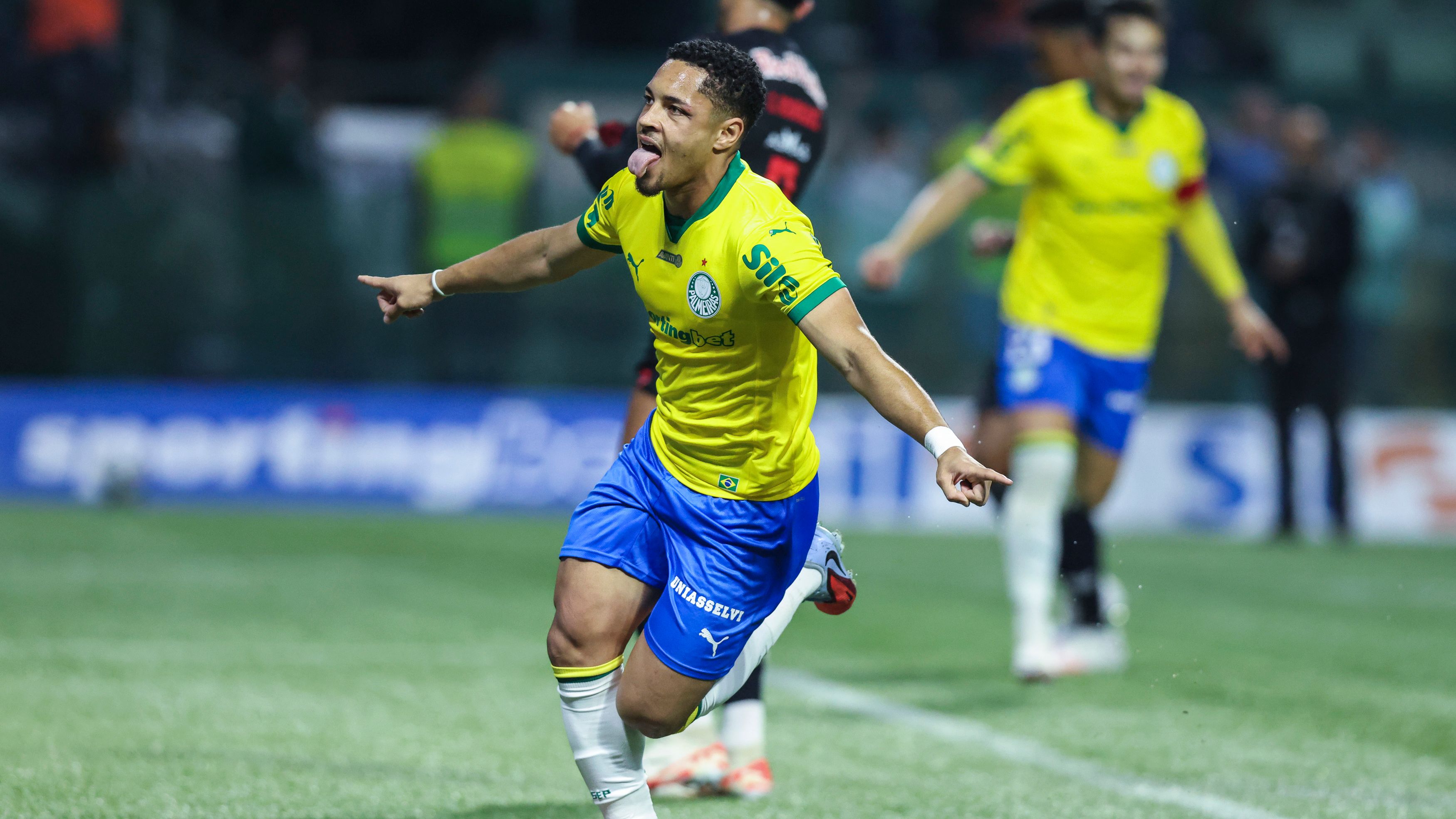 Palmeiras v Bragantino - Brasileirao 2025