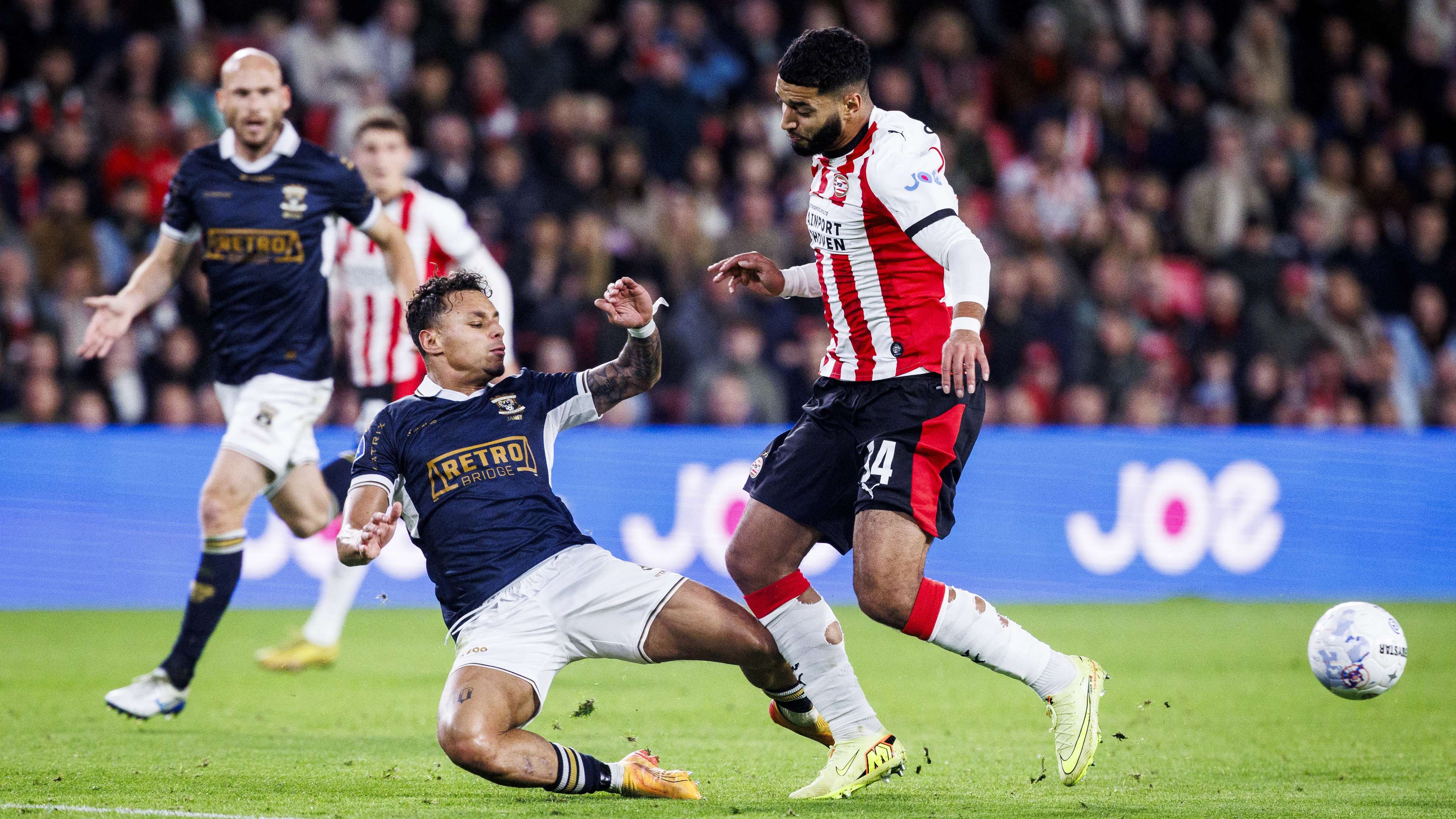 FBL-NED-EREDIVISIE-PSV-EAGLES