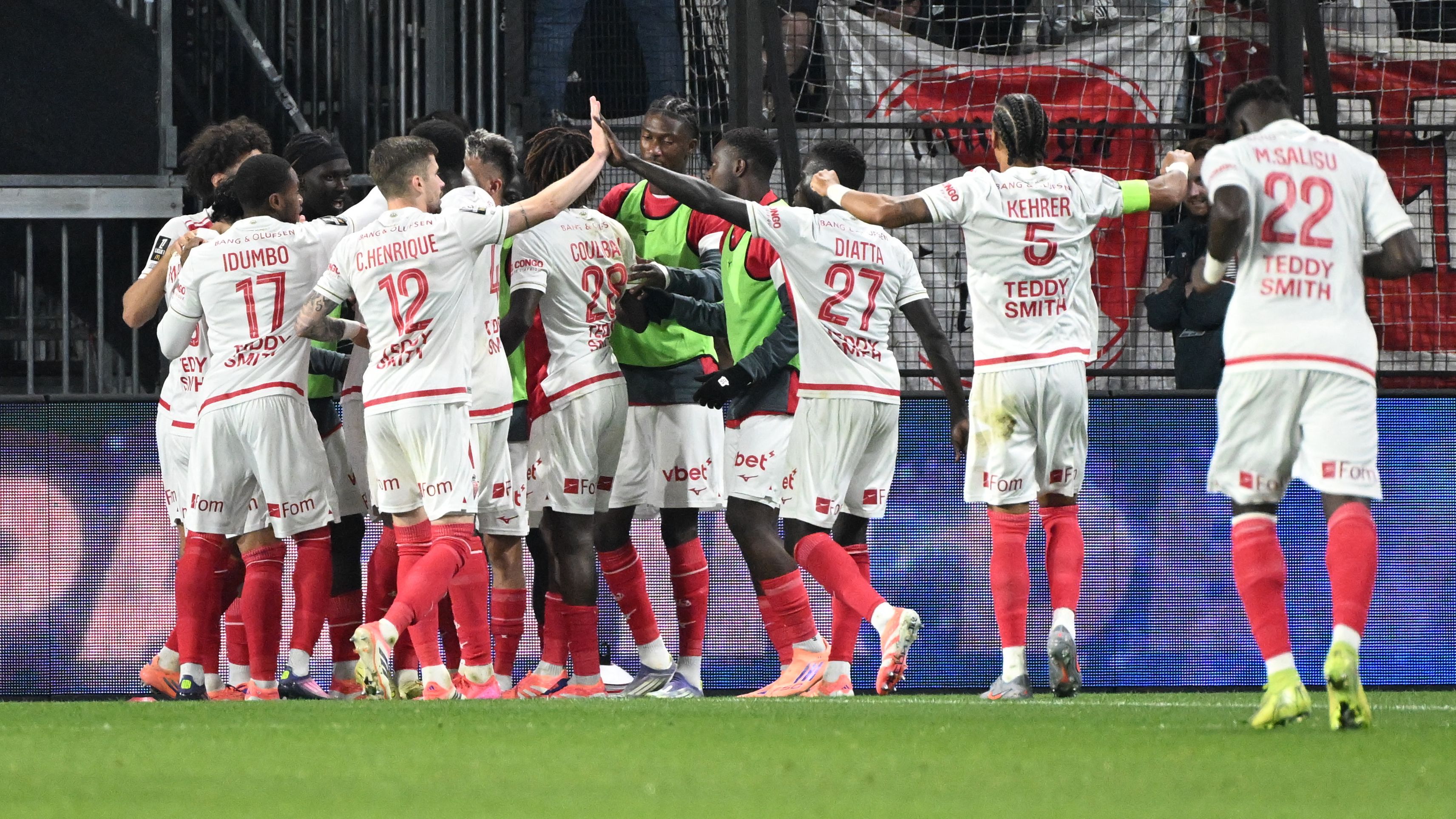 FBL-FRA-LIGUE1-ANGERS-MONACO