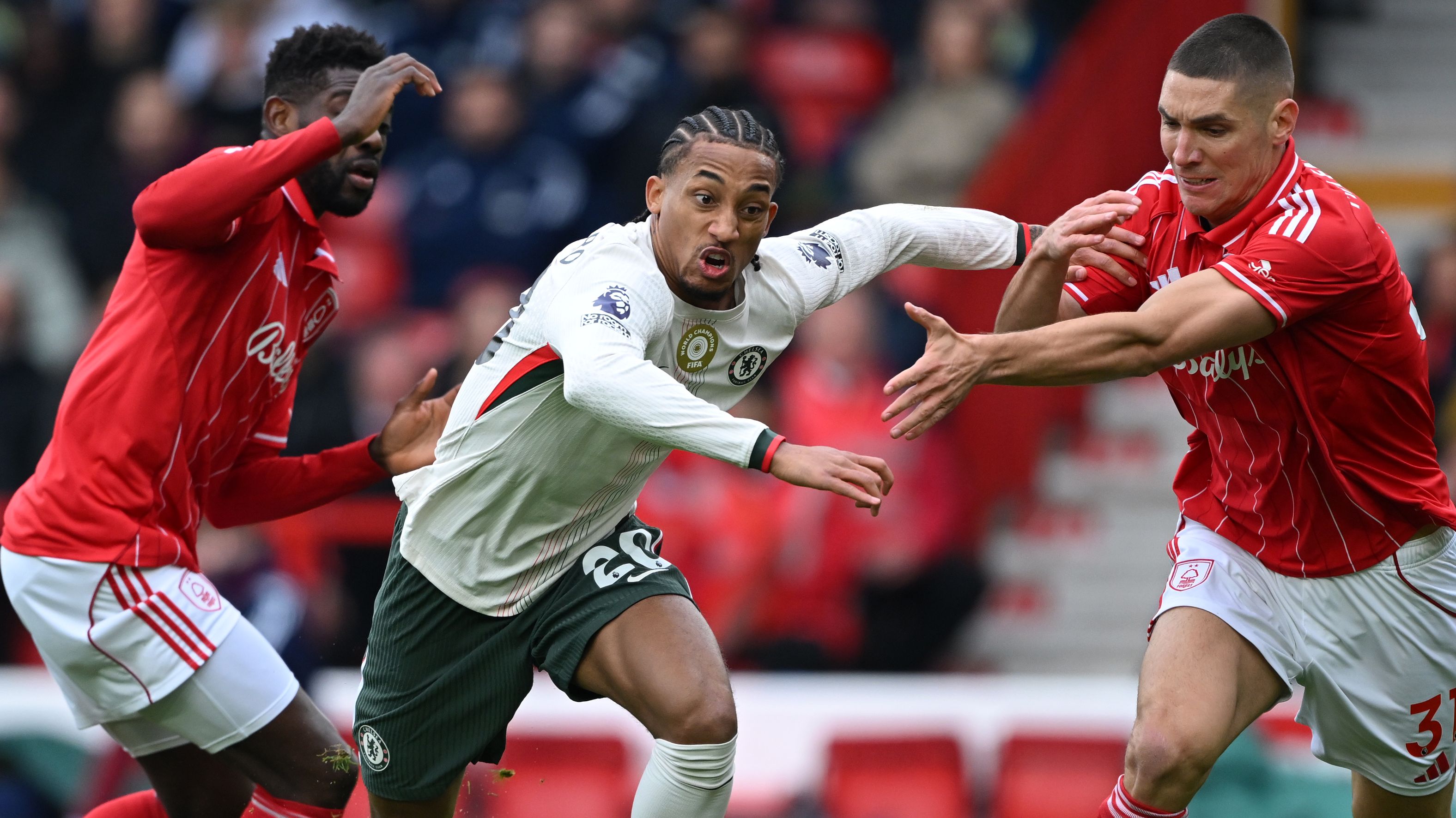 Nottingham Forest v Chelsea - Premier League