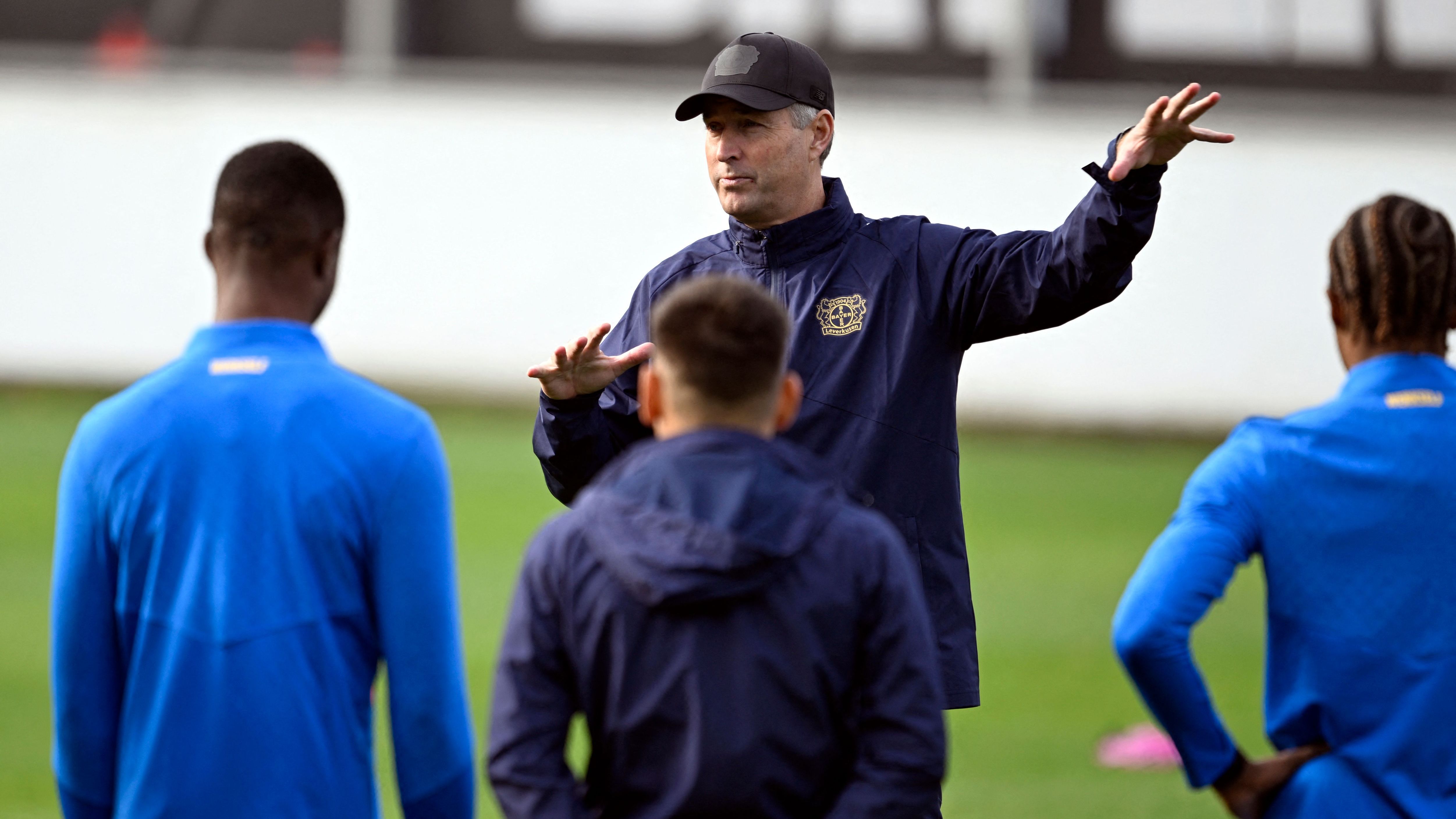 FBL-EUR-C1-FRA-GER-LEVERKUSEN-TRAINING