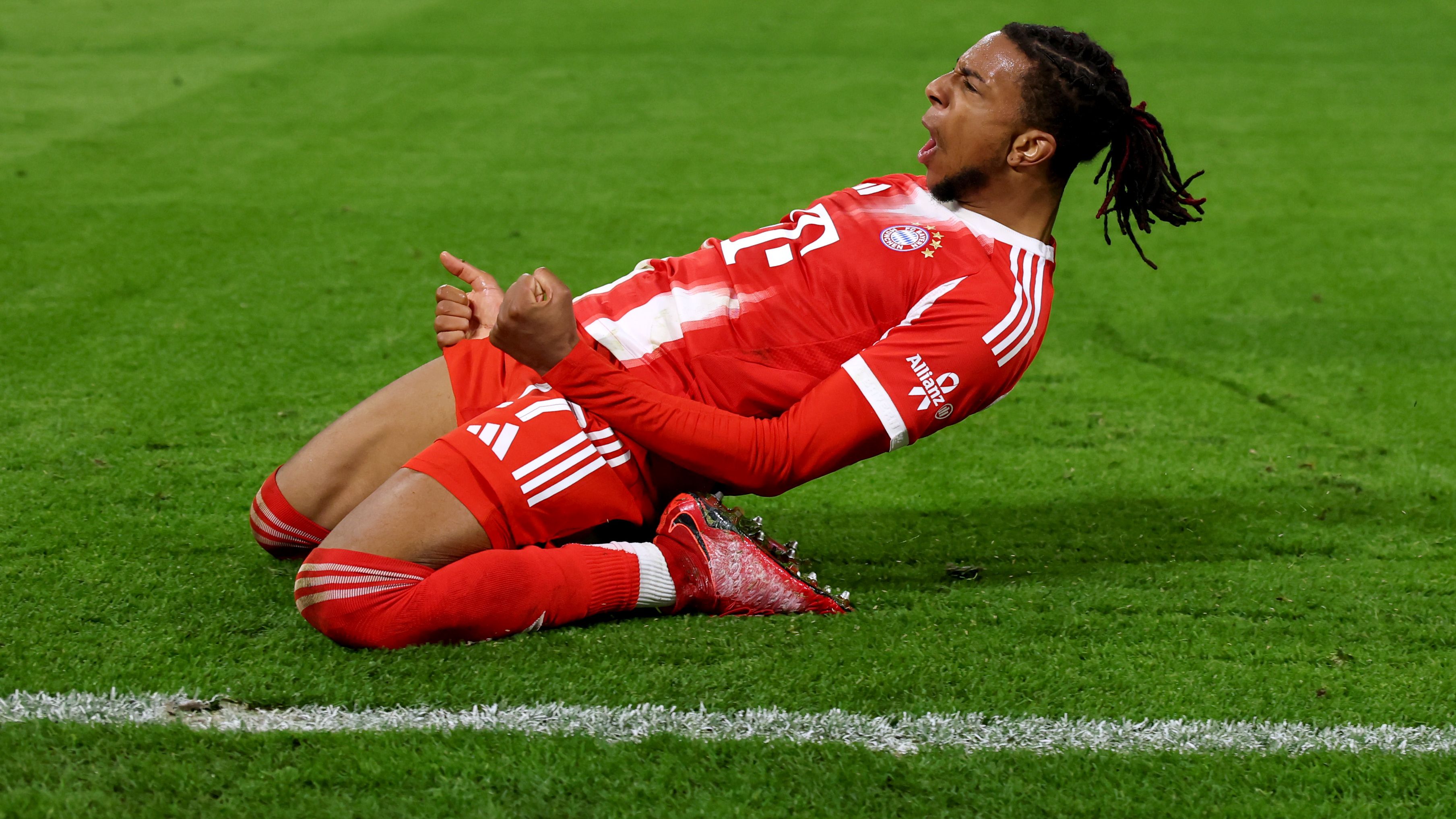 FC Bayern München v Borussia Dortmund - Bundesliga