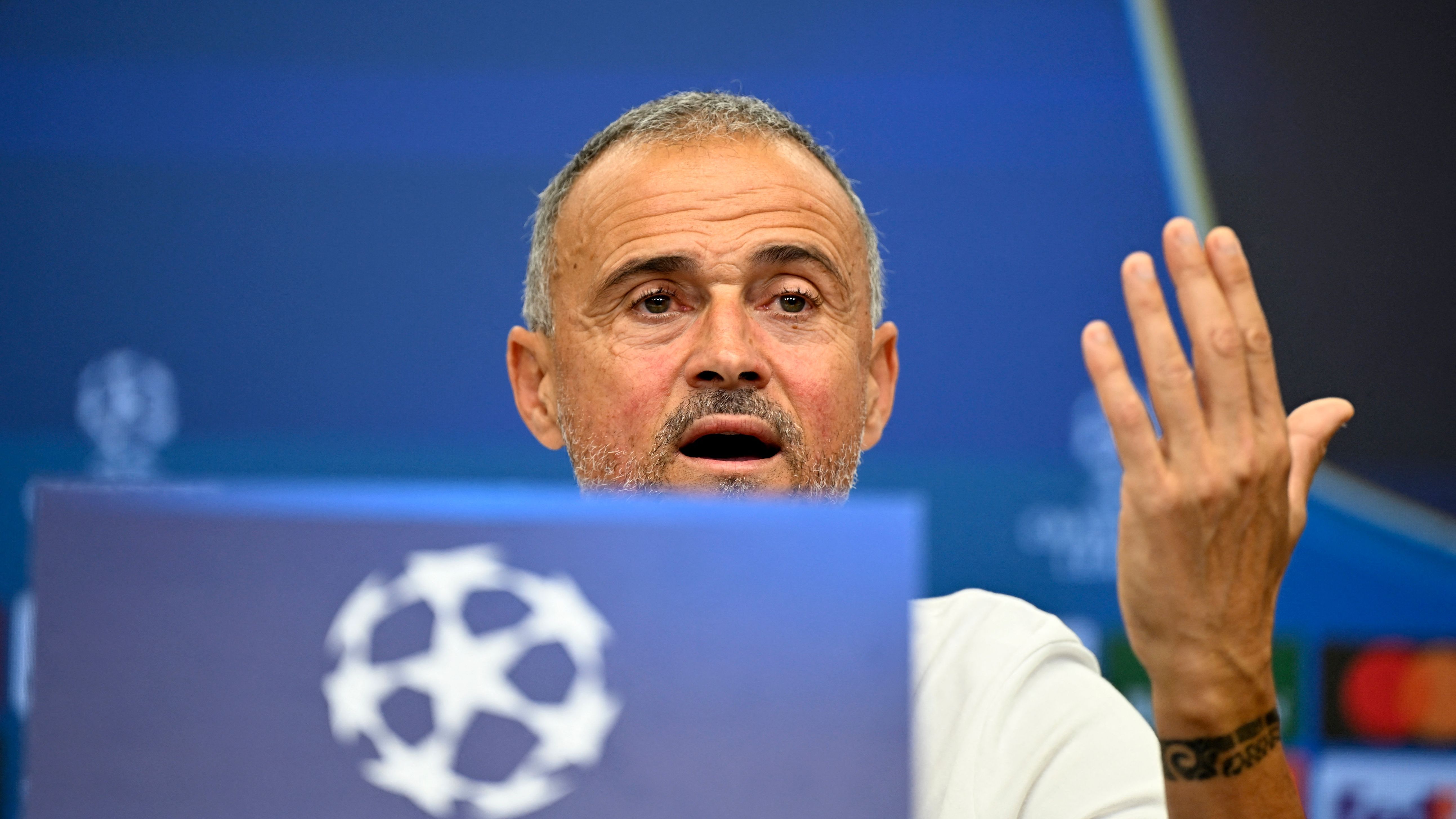 FBL-EUR-C1-PSG-PRESSER