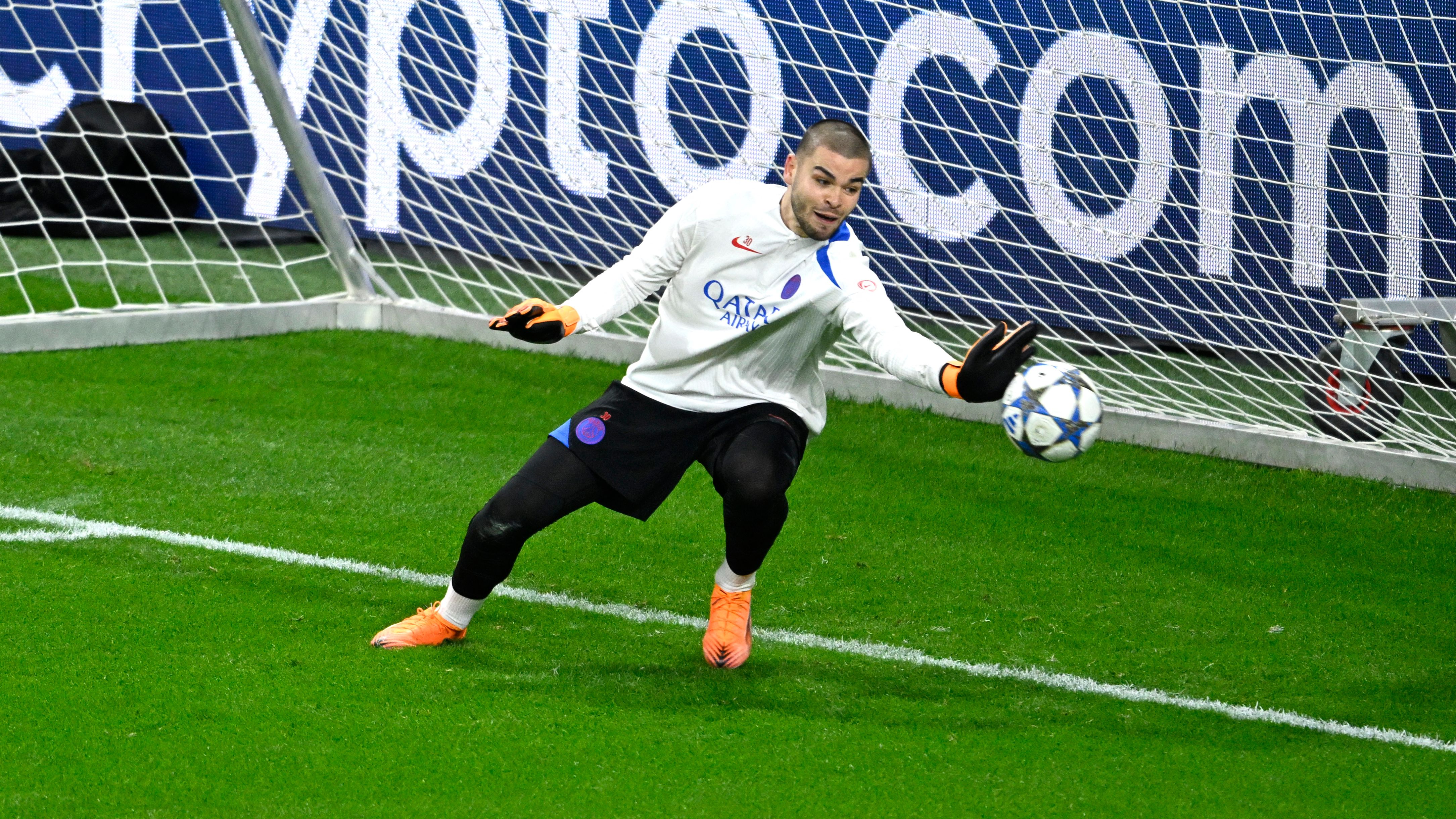 FBL-EUR-C1-PSG-TRAINING