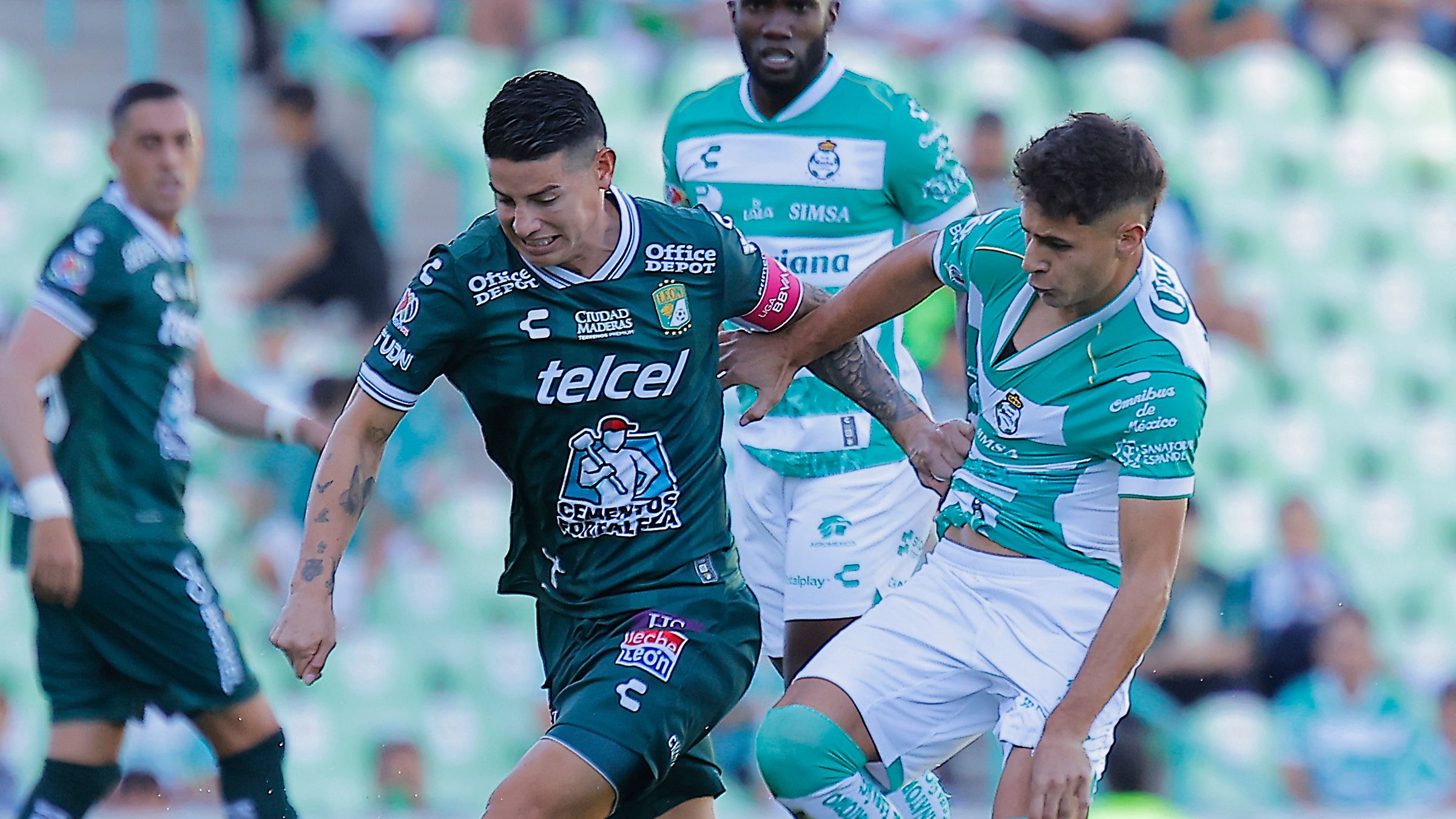 Santos Laguna v Leon - Torneo Apertura 2025 Liga MX