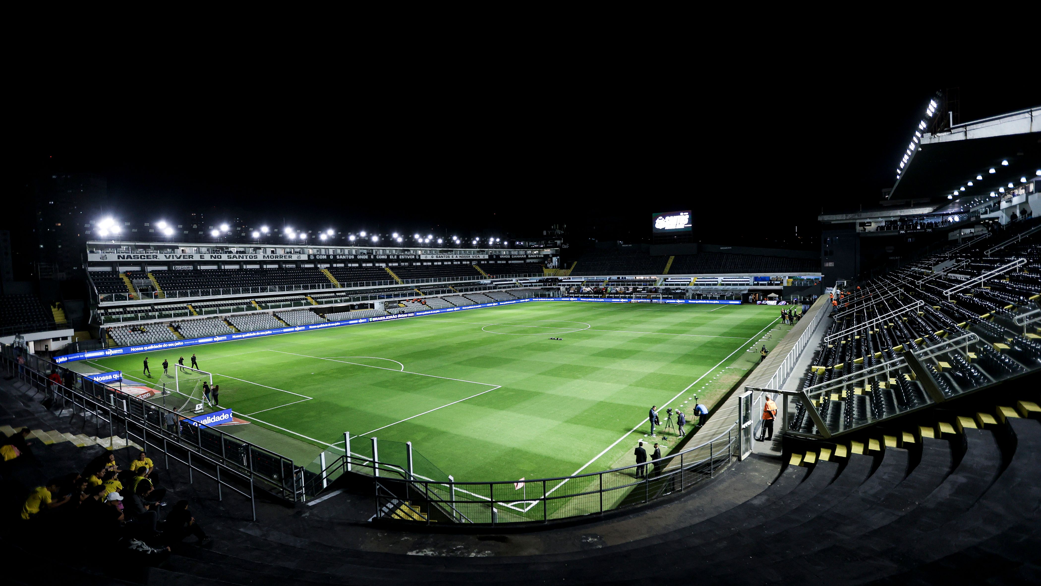 Santos v Vitoria - Brasileirao 2025