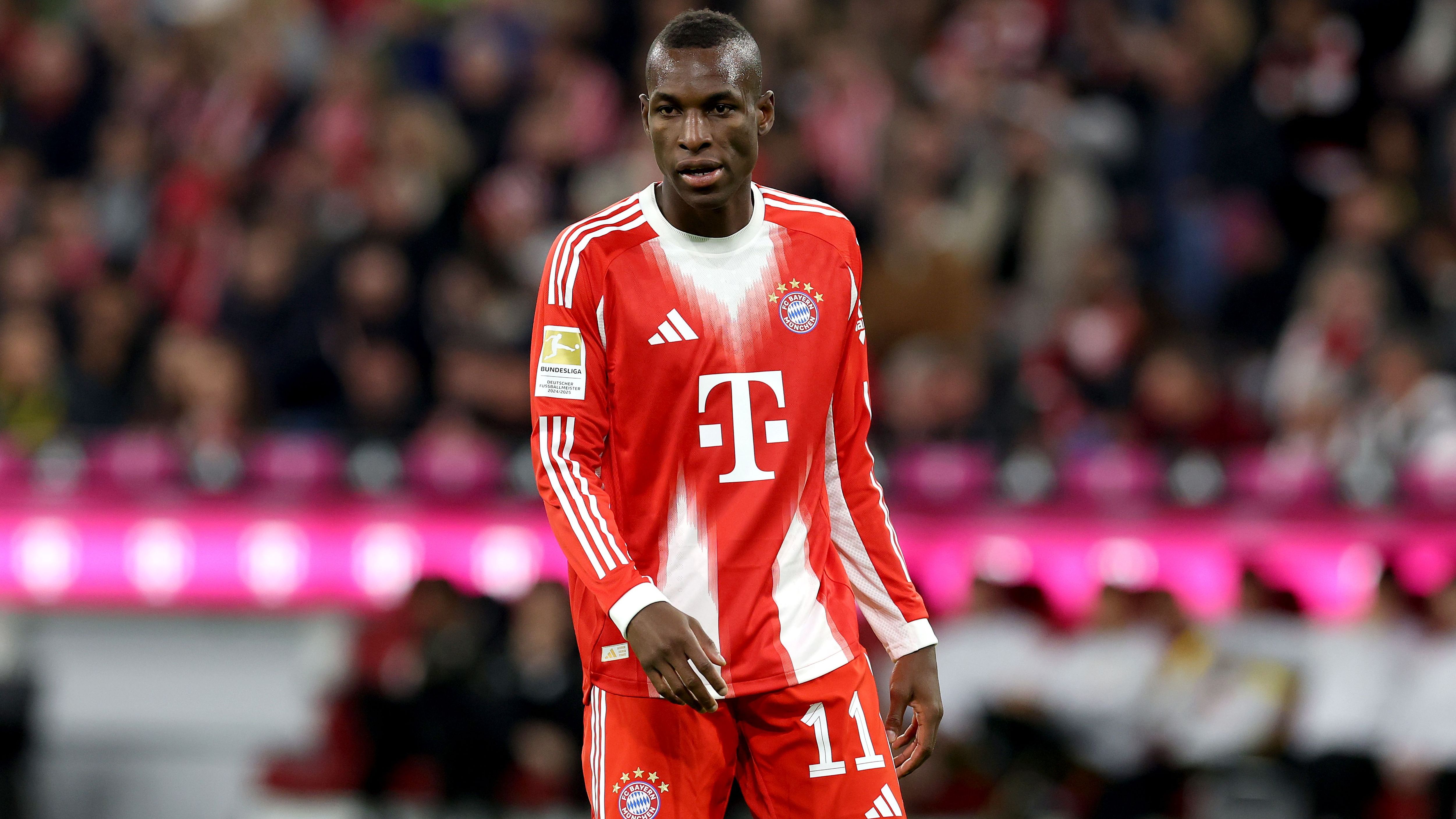 FC Bayern München v Borussia Dortmund - Bundesliga