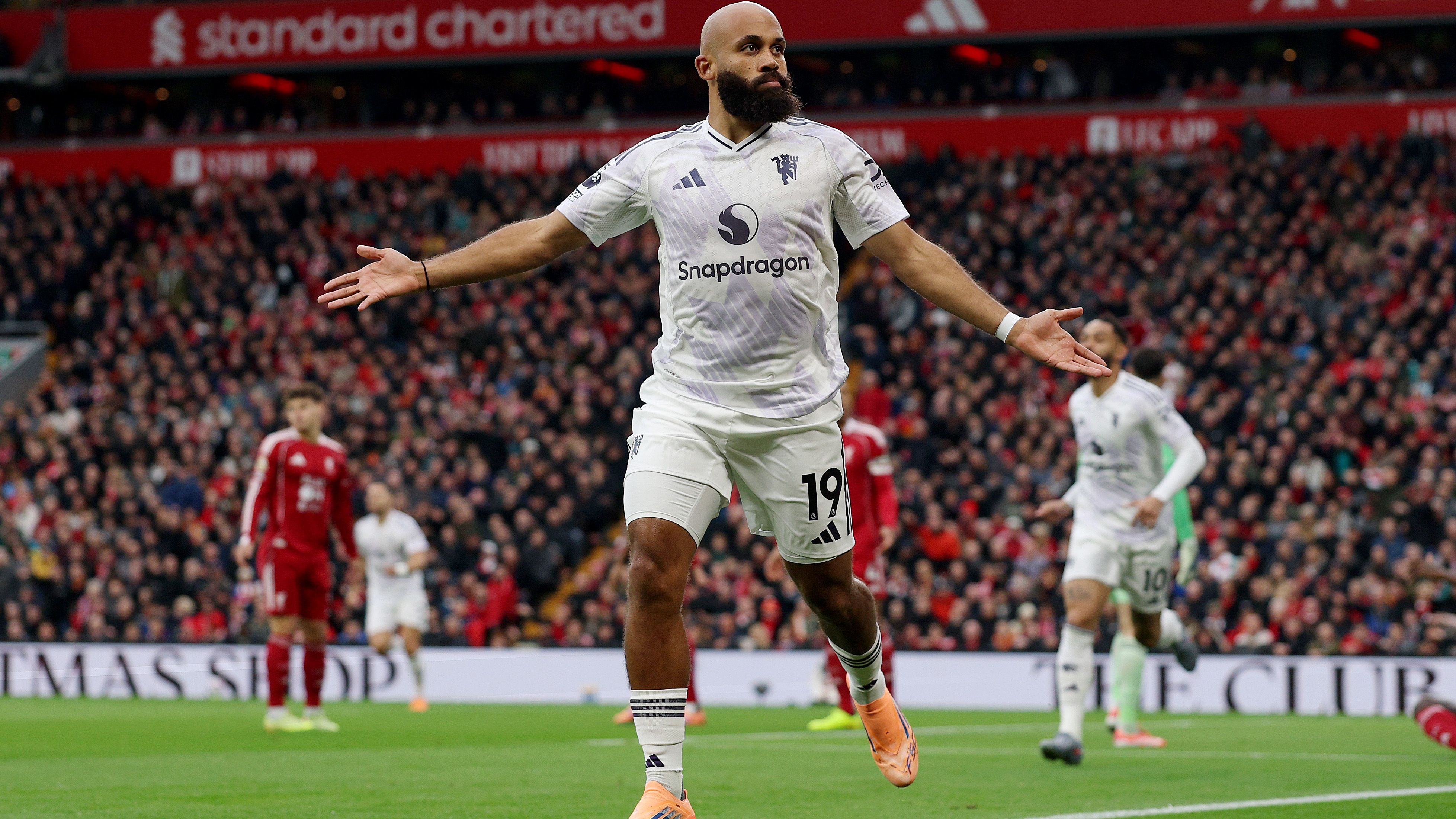 Liverpool v Manchester United - Premier League