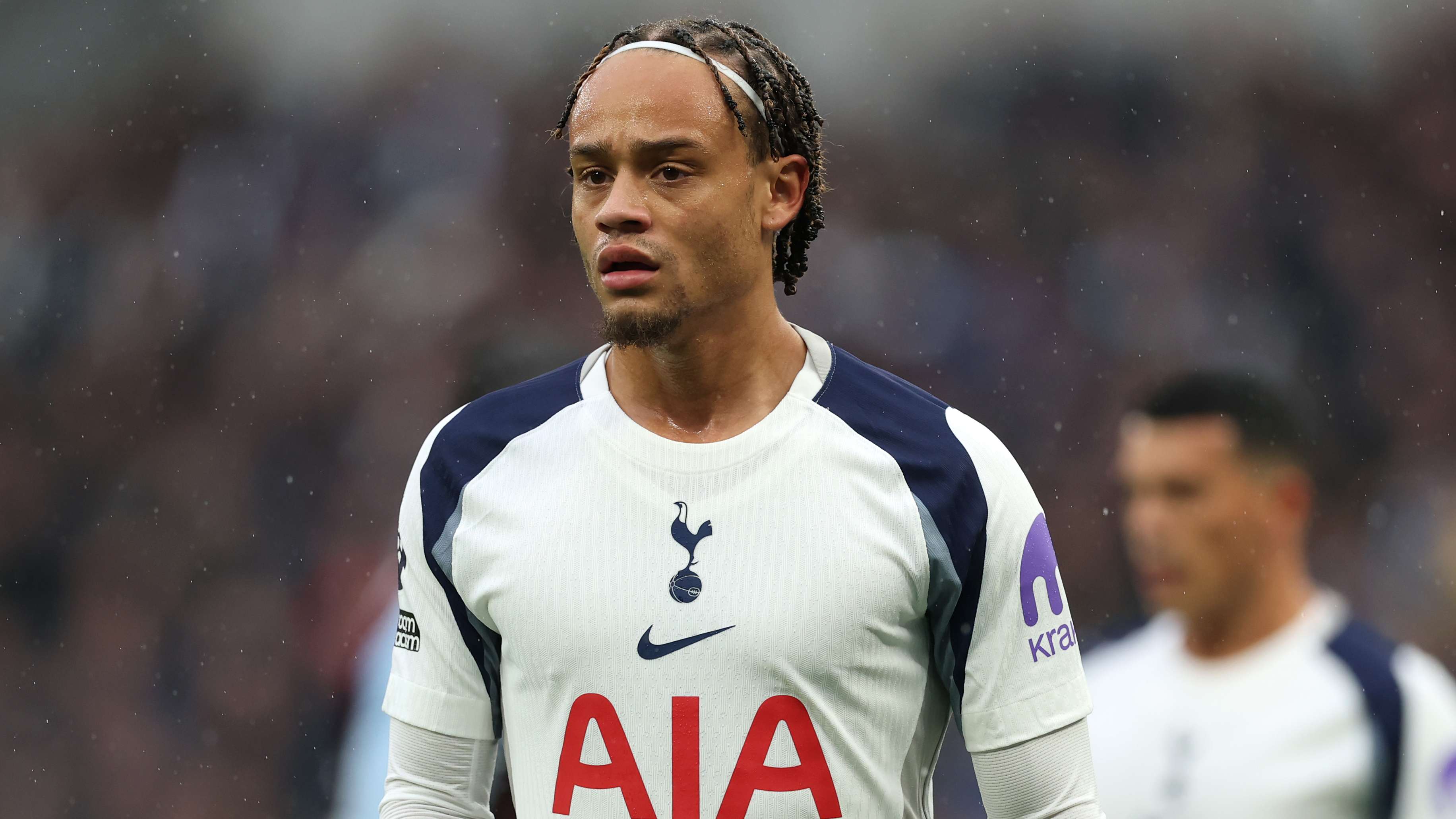 Tottenham Hotspur v Aston Villa - Premier League