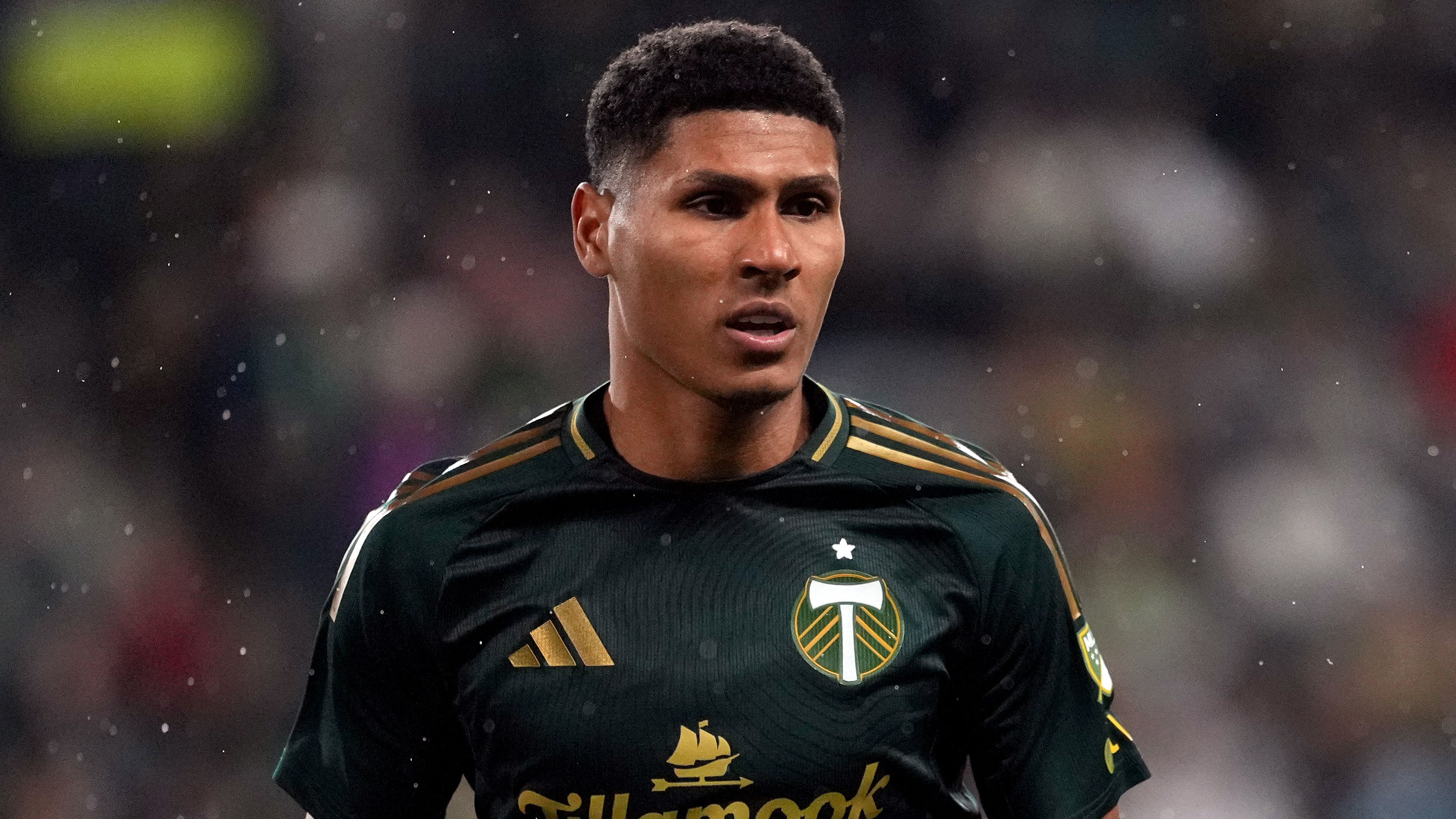 Arsenal unveil new black and gold 22-23 away kit in tribute