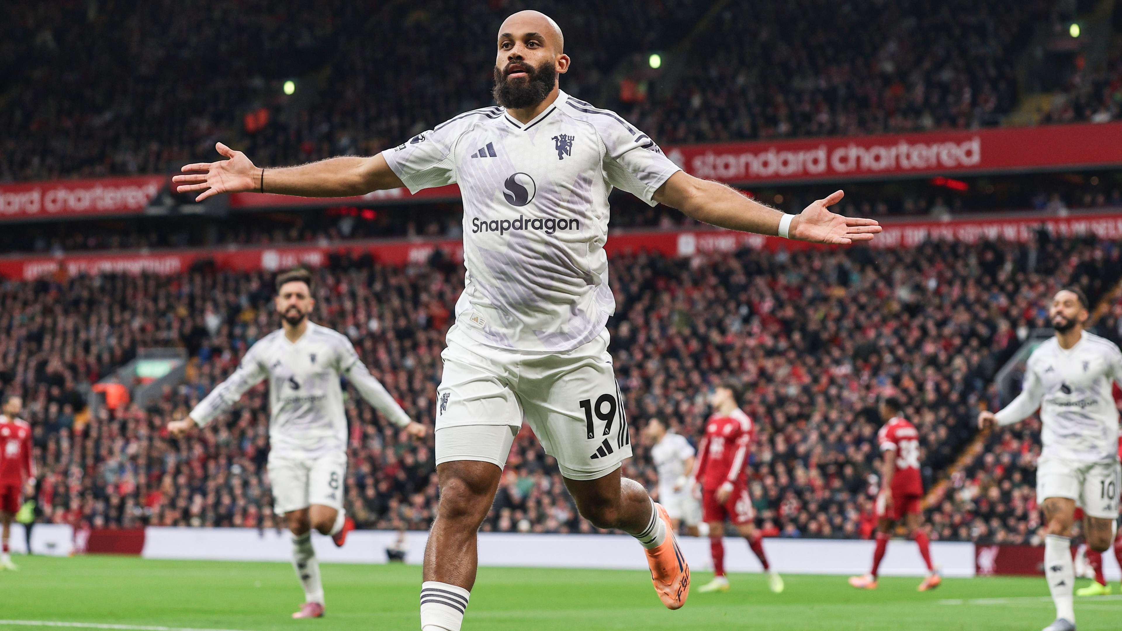 Liverpool v Manchester United - Premier League