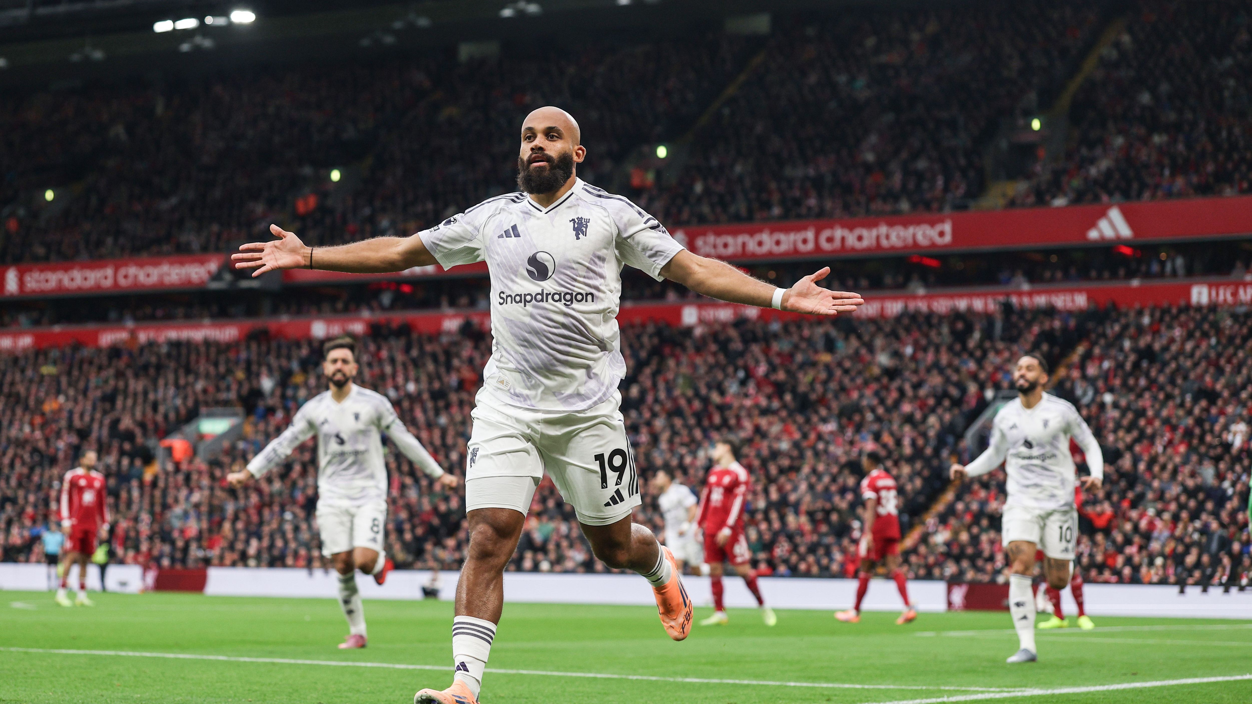 Liverpool v Manchester United - Premier League