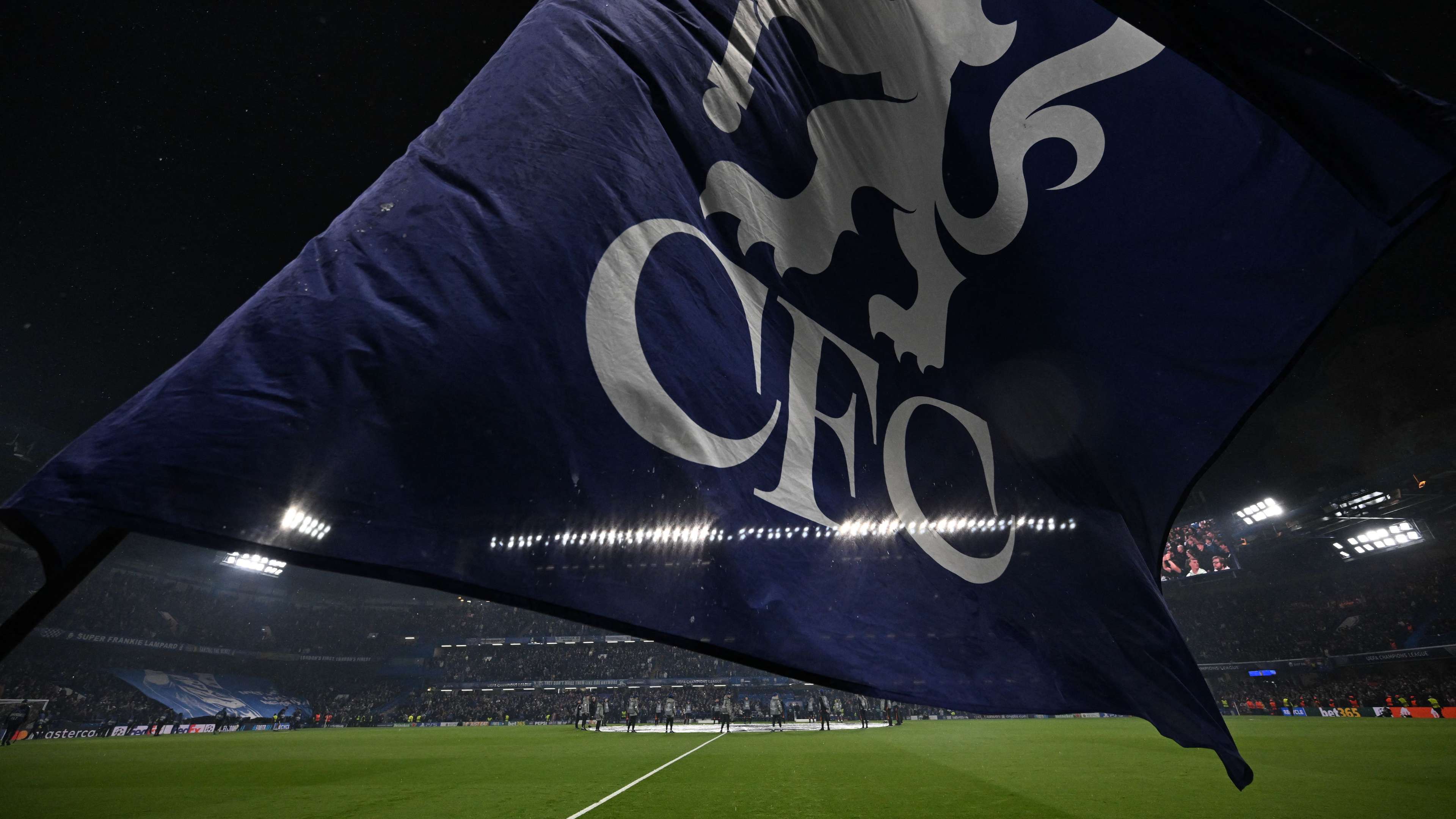 FBL-EUR-C1-CHELSEA-AJAX