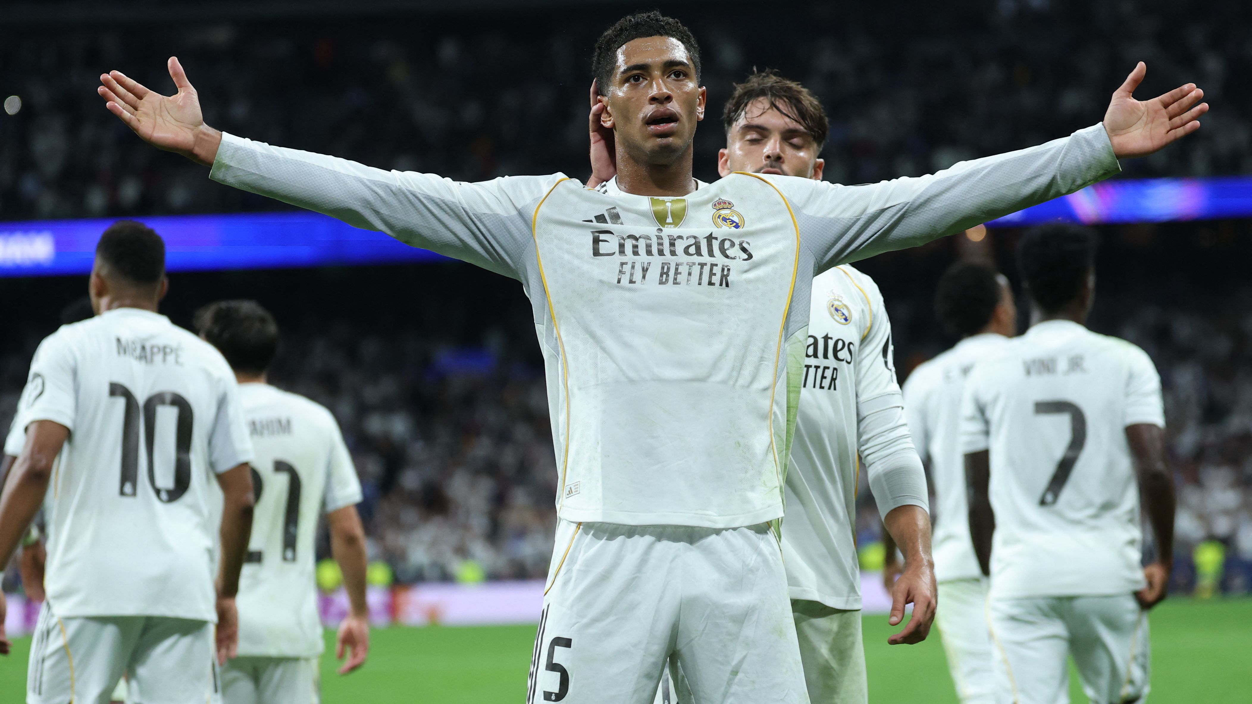 TOPSHOT-FBL-EUR-C1-REAL MADRID-JUVENTUS