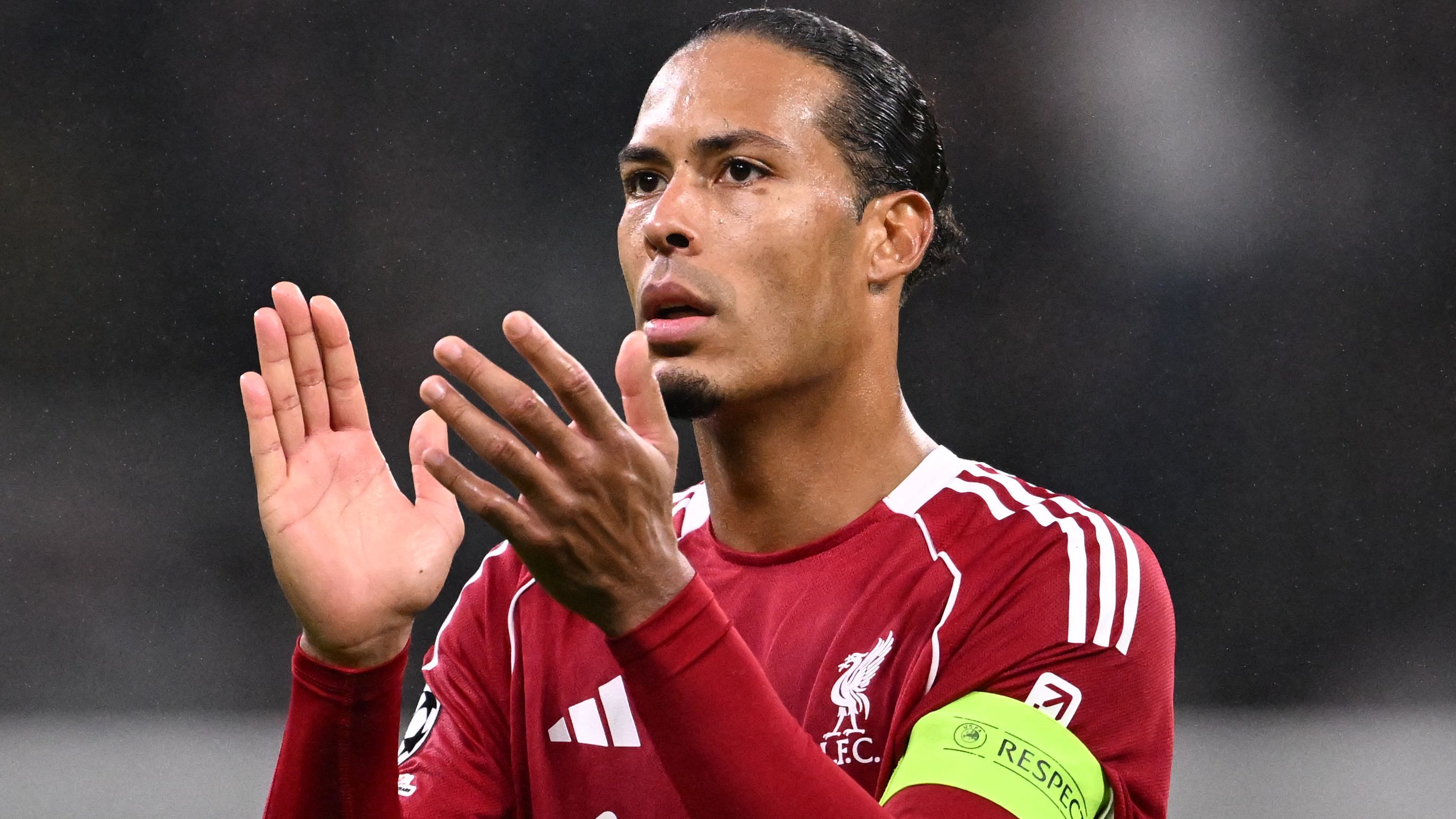 Virgil van Dijk reveals he called players meeting after Man Utd loss but claims Liverpool not in crisis mode | Goal.com UK