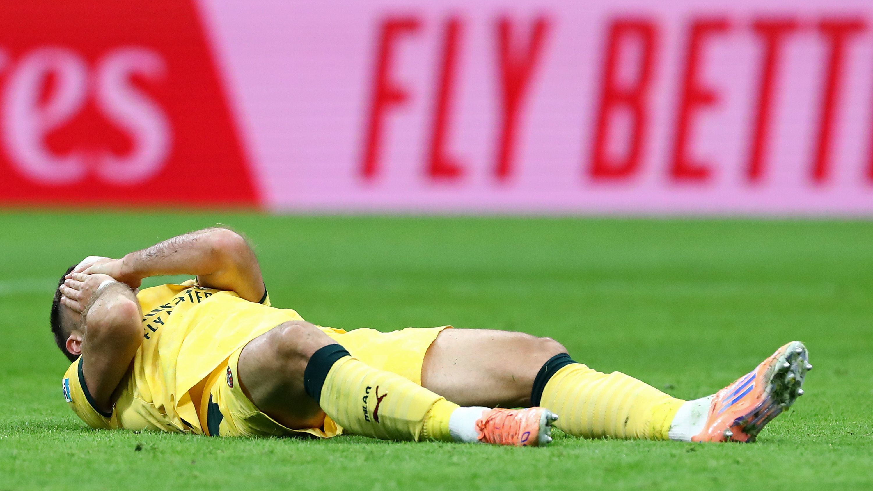 AC Milan v ACF Fiorentina - Serie A