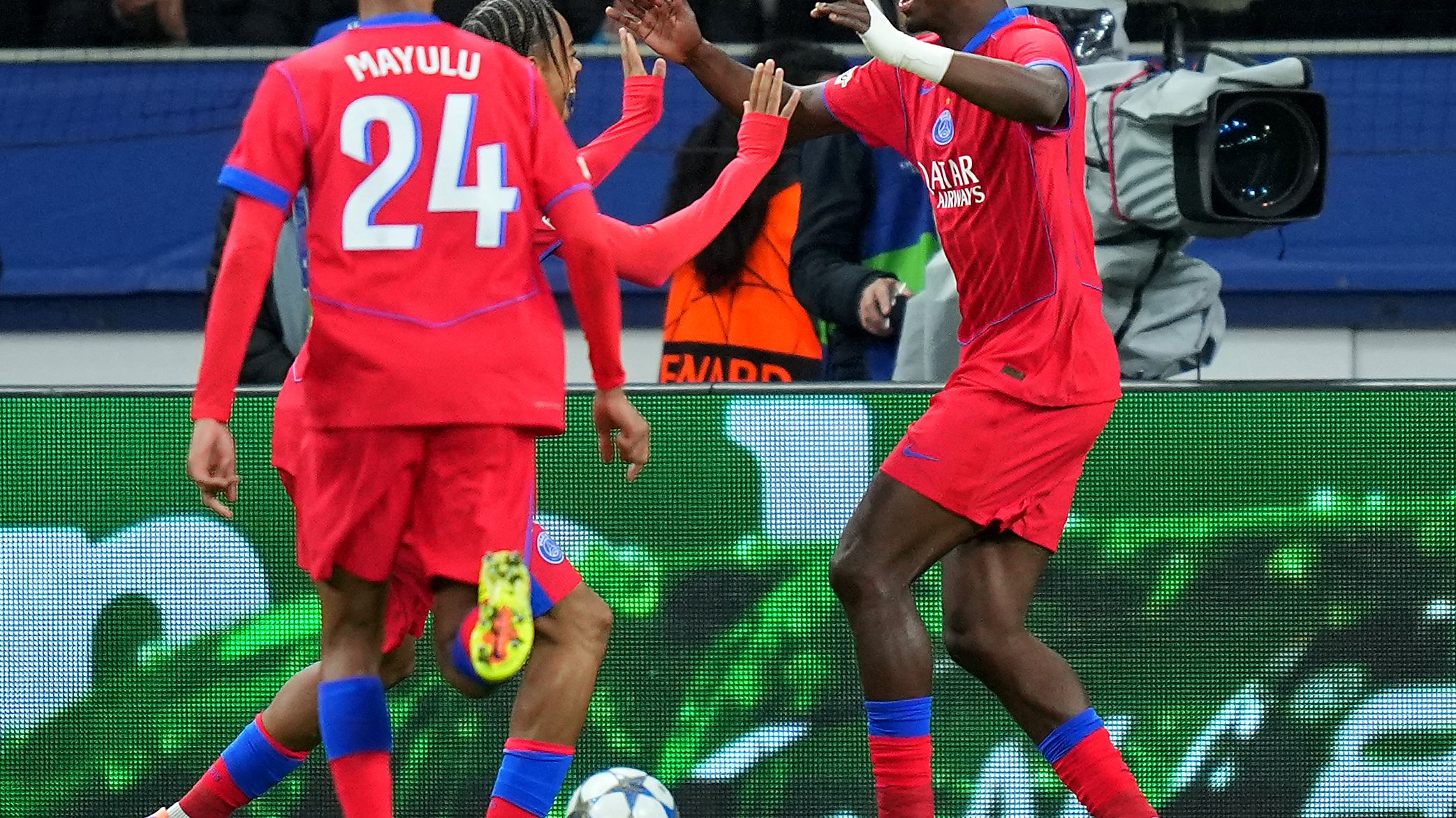 Bayer 04 Leverkusen v Paris Saint-Germain - UEFA Champions League 2025/26 League Phase MD3