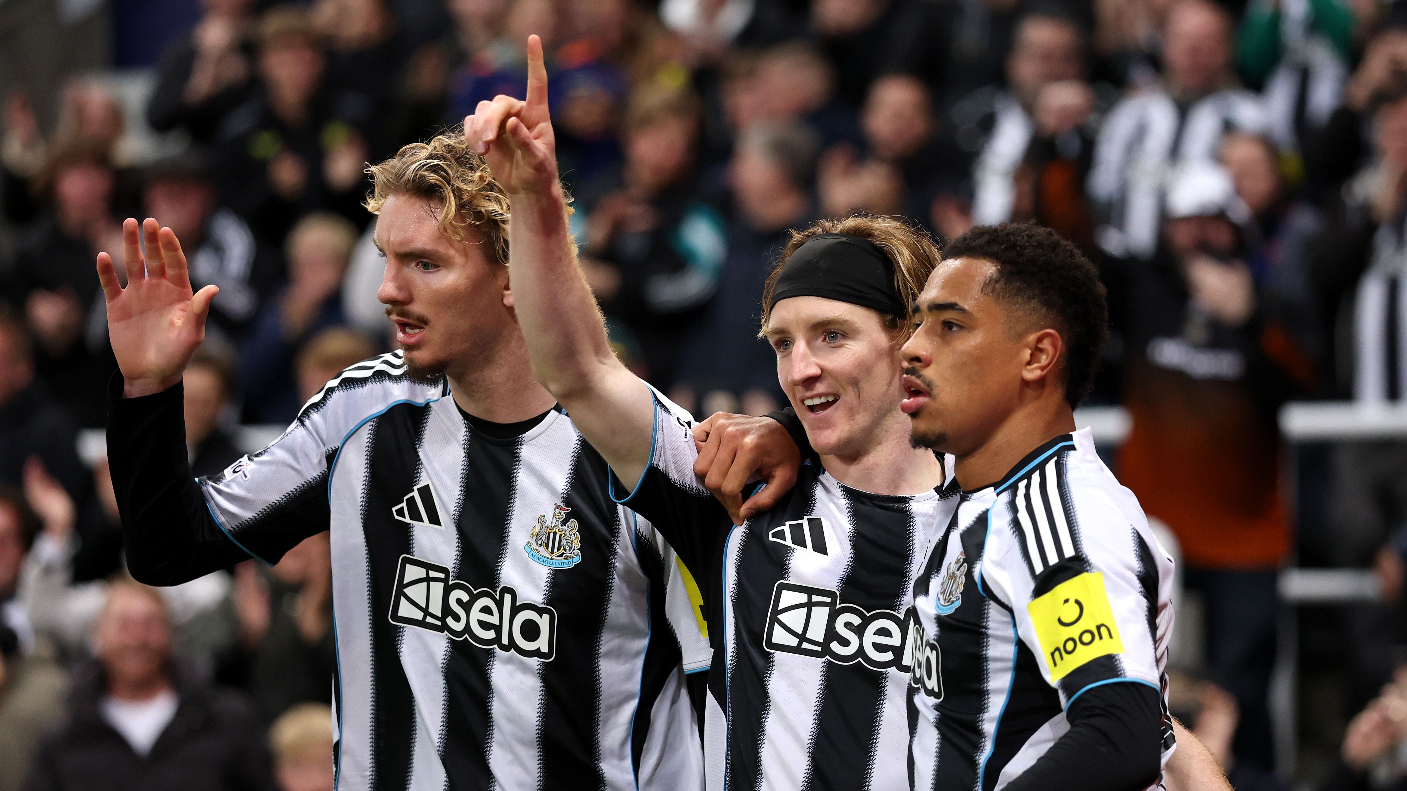 Newcastle United FC v SL Benfica - UEFA Champions League 2025/26 League Phase MD3