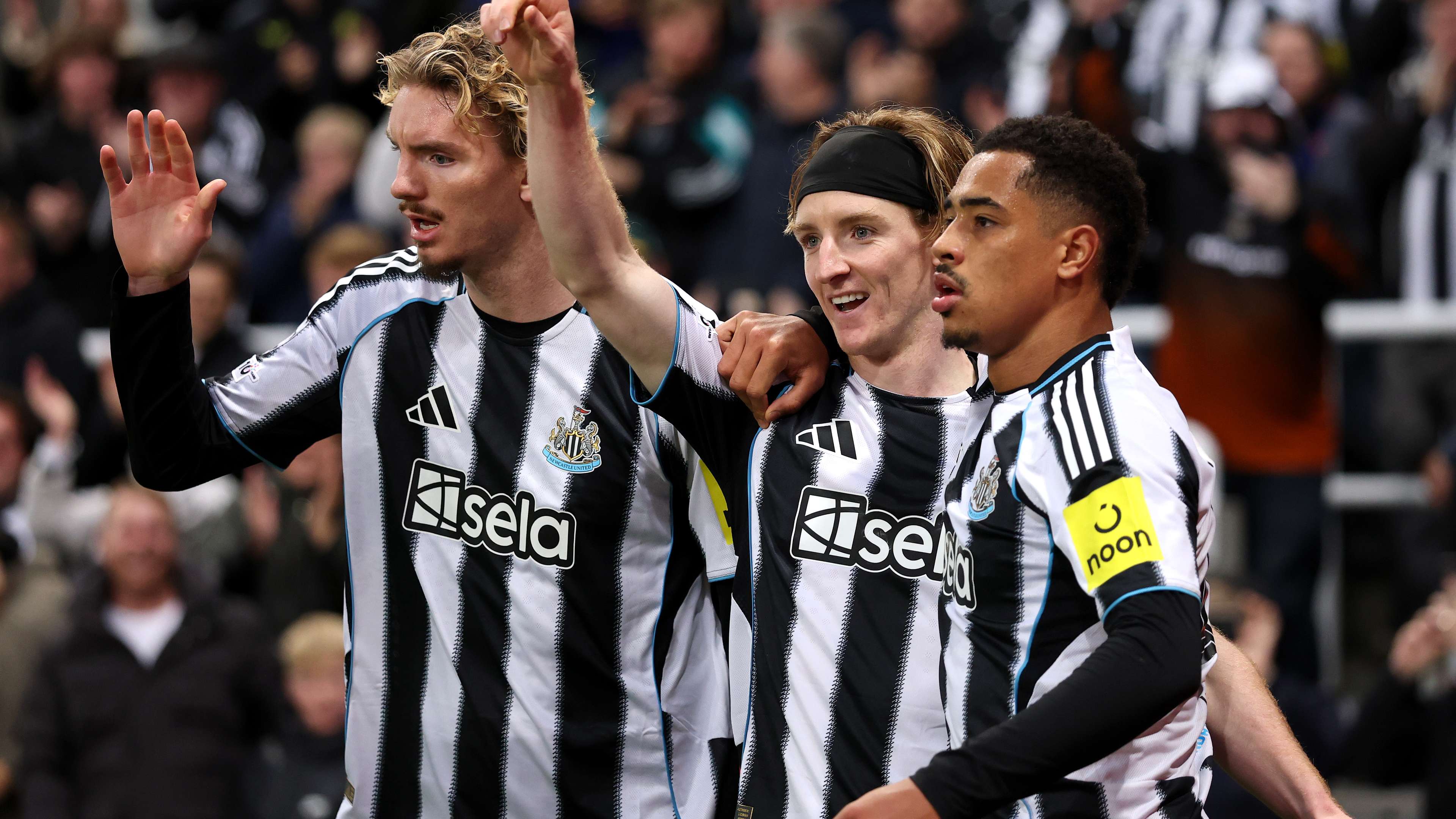 Newcastle United FC v SL Benfica - UEFA Champions League 2025/26 League Phase MD3