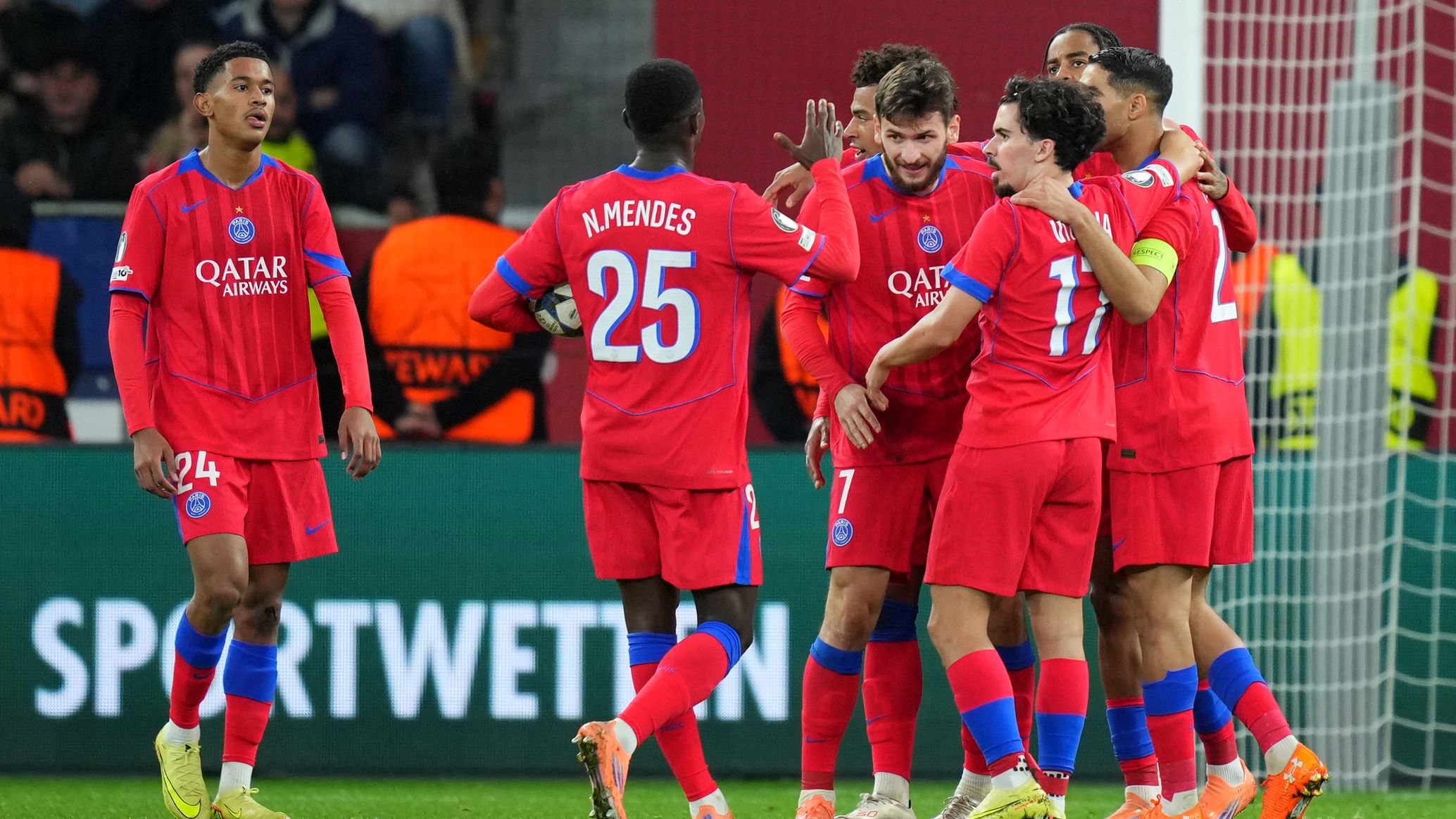 Bayer 04 Leverkusen v Paris Saint-Germain - UEFA Champions League 2025/26 League Phase MD3