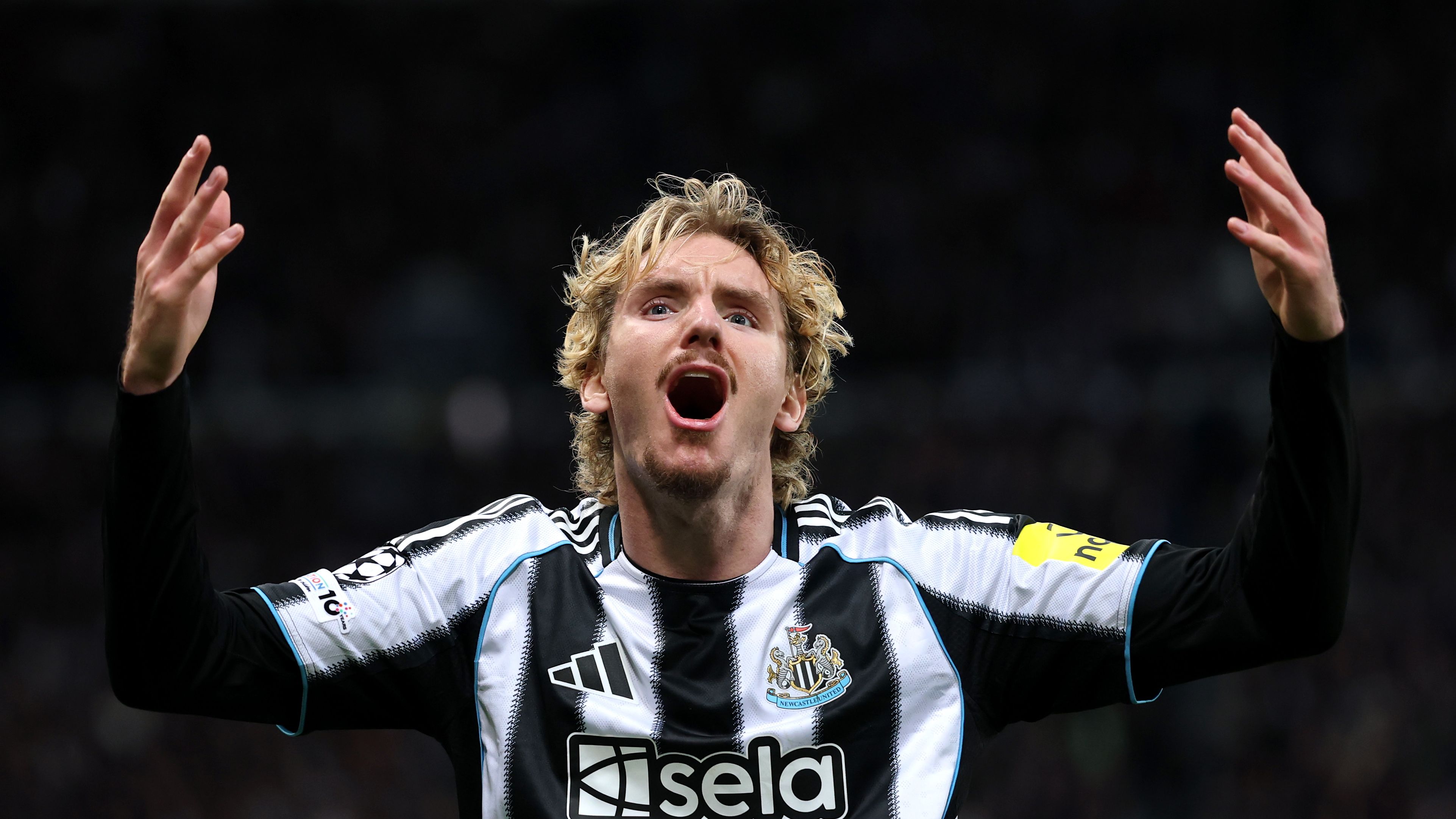 Newcastle United FC v SL Benfica - UEFA Champions League 2025/26 League Phase MD3