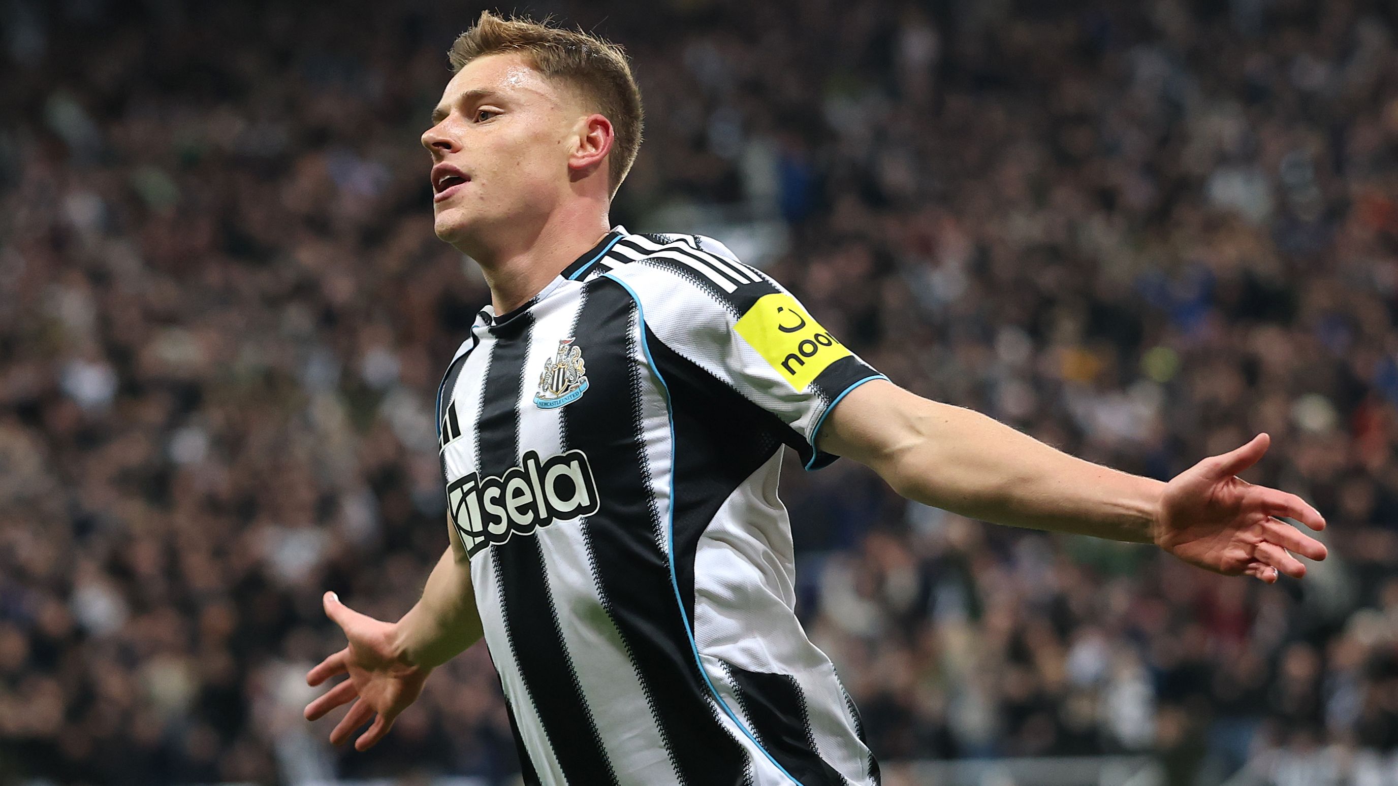 Newcastle United FC v SL Benfica - UEFA Champions League 2025/26 League Phase MD3