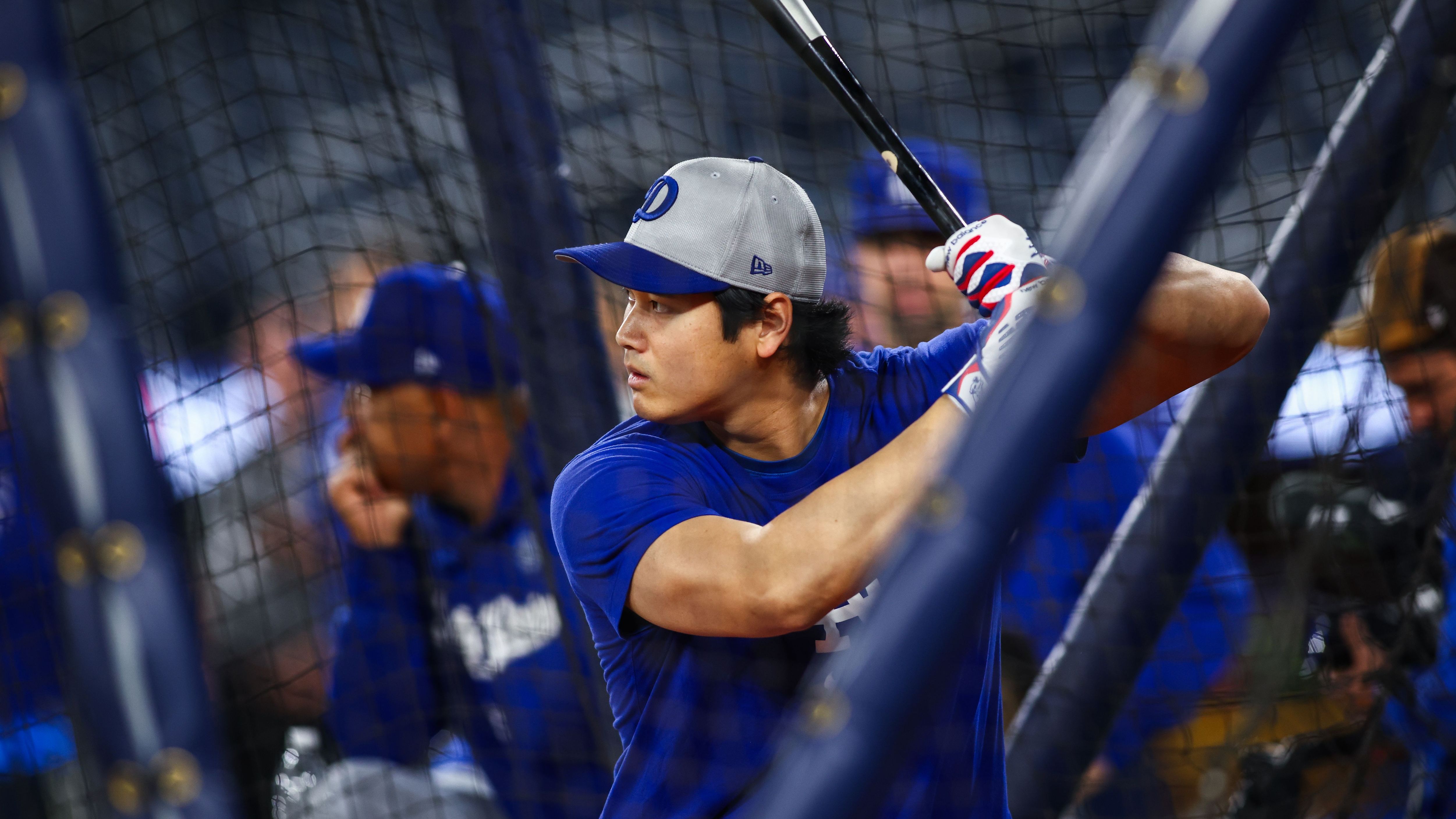 World Series - Los Angeles Dodgers v Toronto Blue Jays - Workout Day