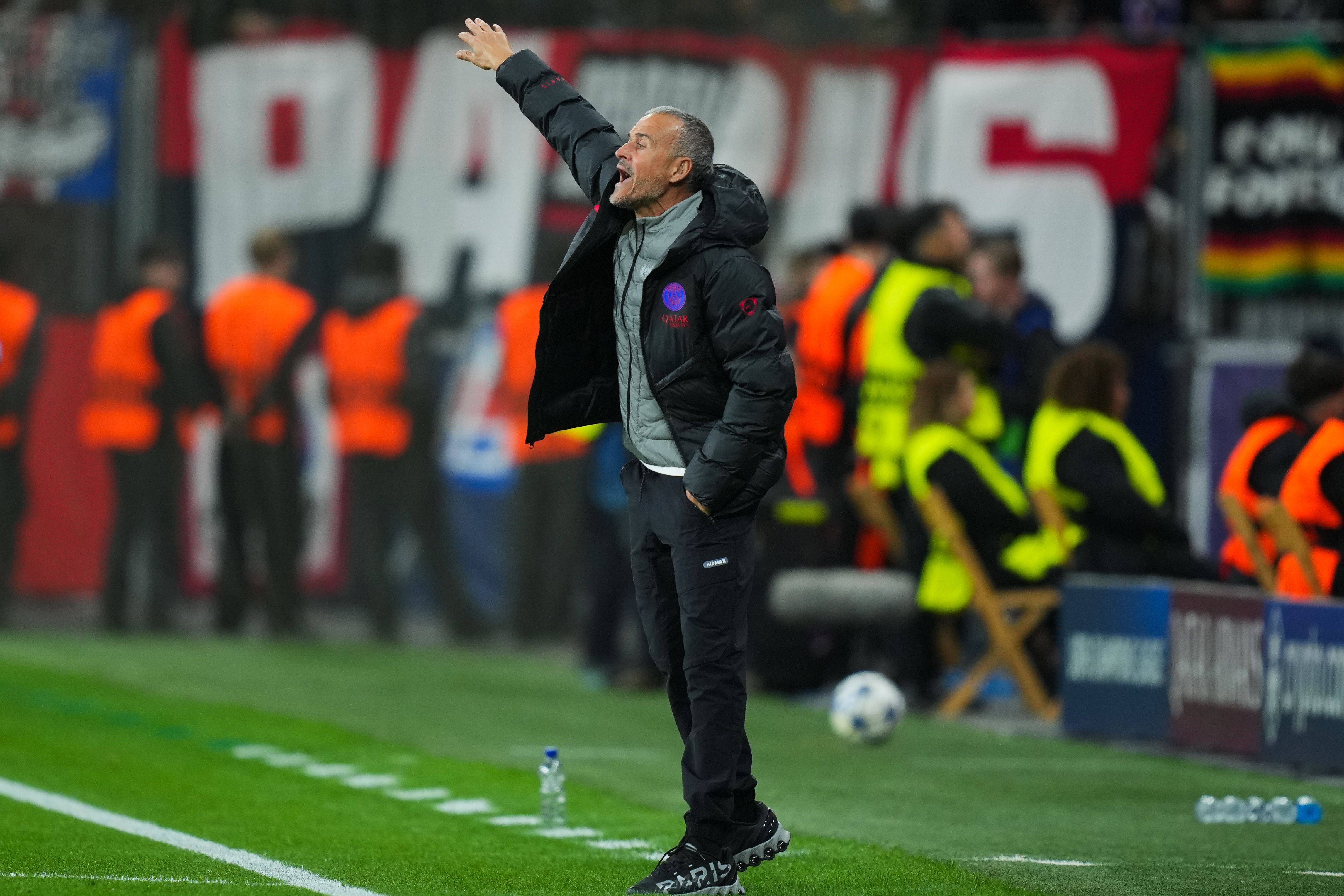 Bayer 04 Leverkusen v Paris Saint-Germain - UEFA Champions League 2025/26 League Phase MD3