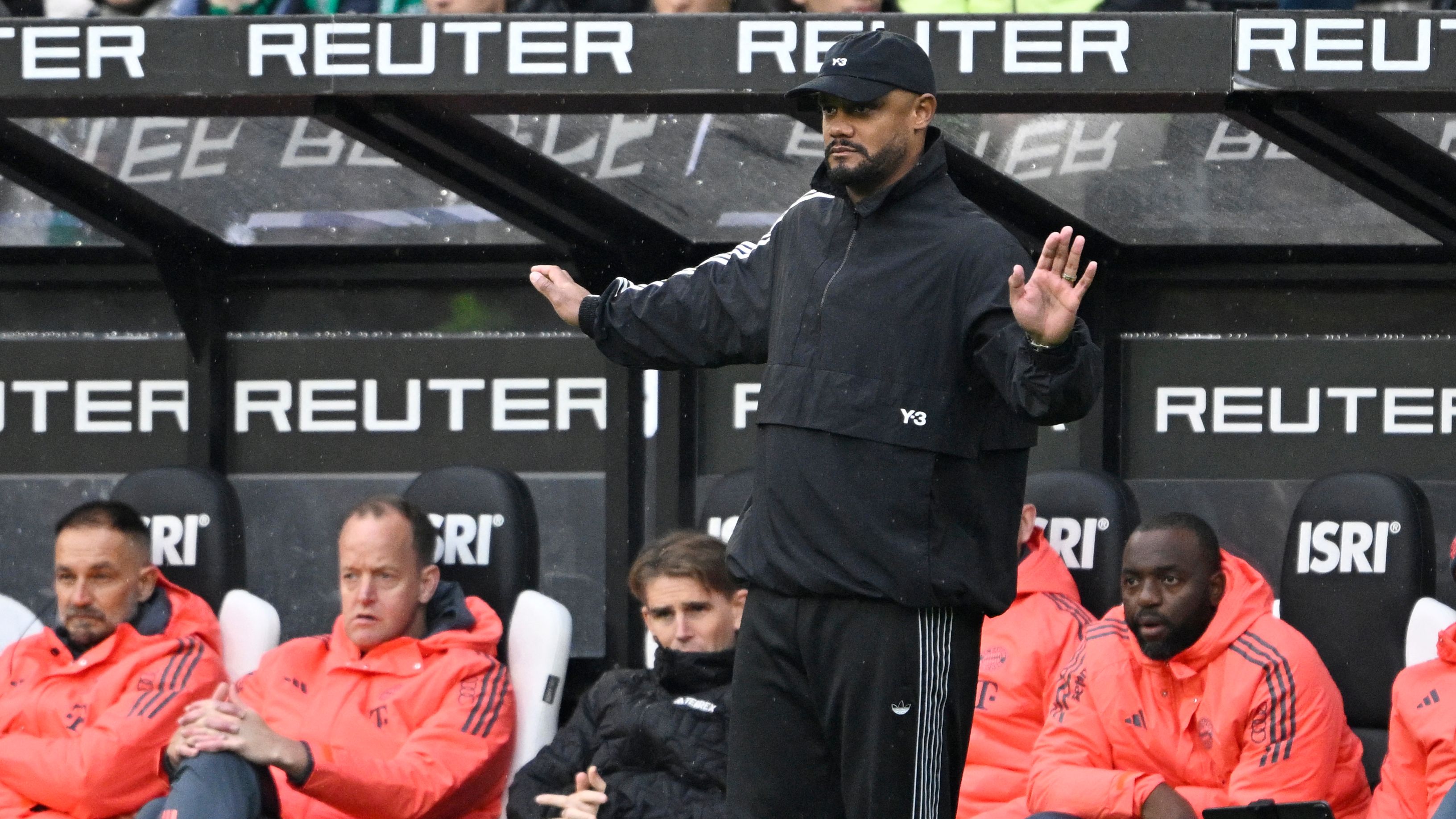 FBL-GER-BUNDESLIGA-MOENCHENGLADBACH-BAYERN MUNICH