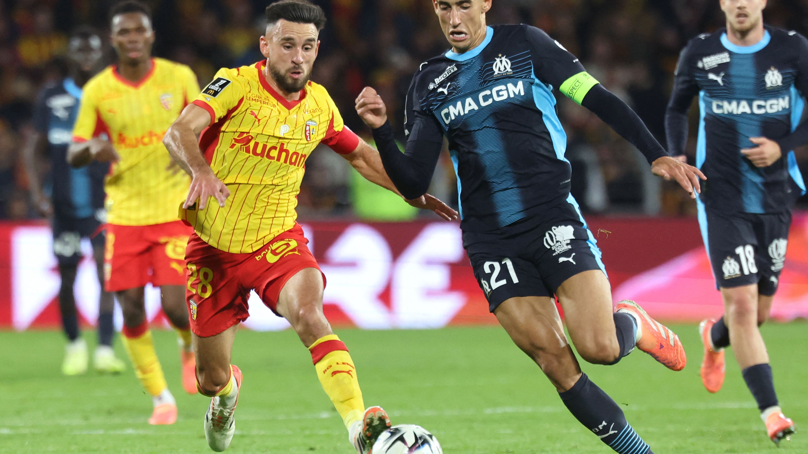 Le cauchemar continue pour Pavard, l'OM perd la tête