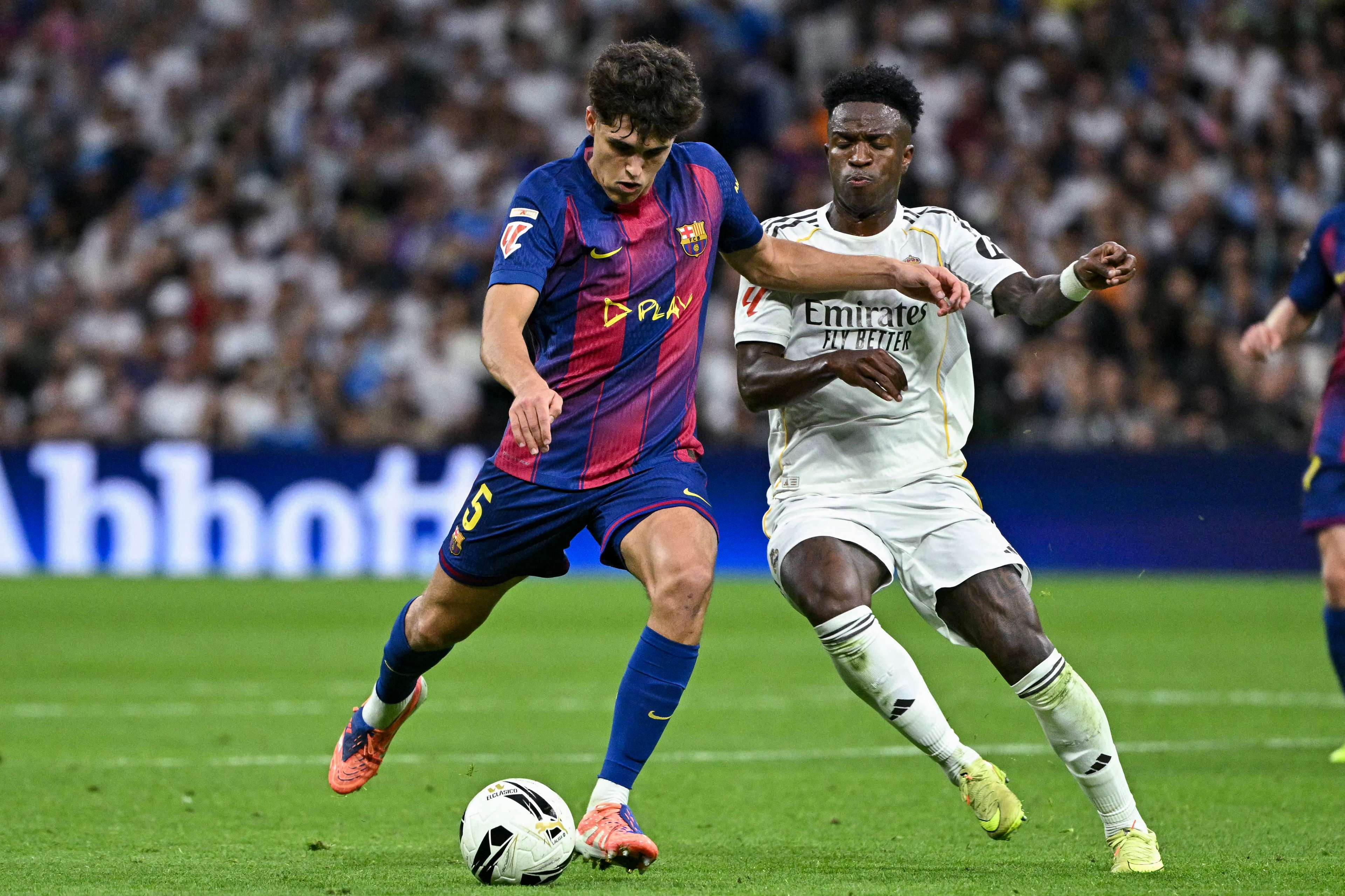 TOPSHOT-FBL-ESP-LIGA-REAL MADRID-BARCELONA