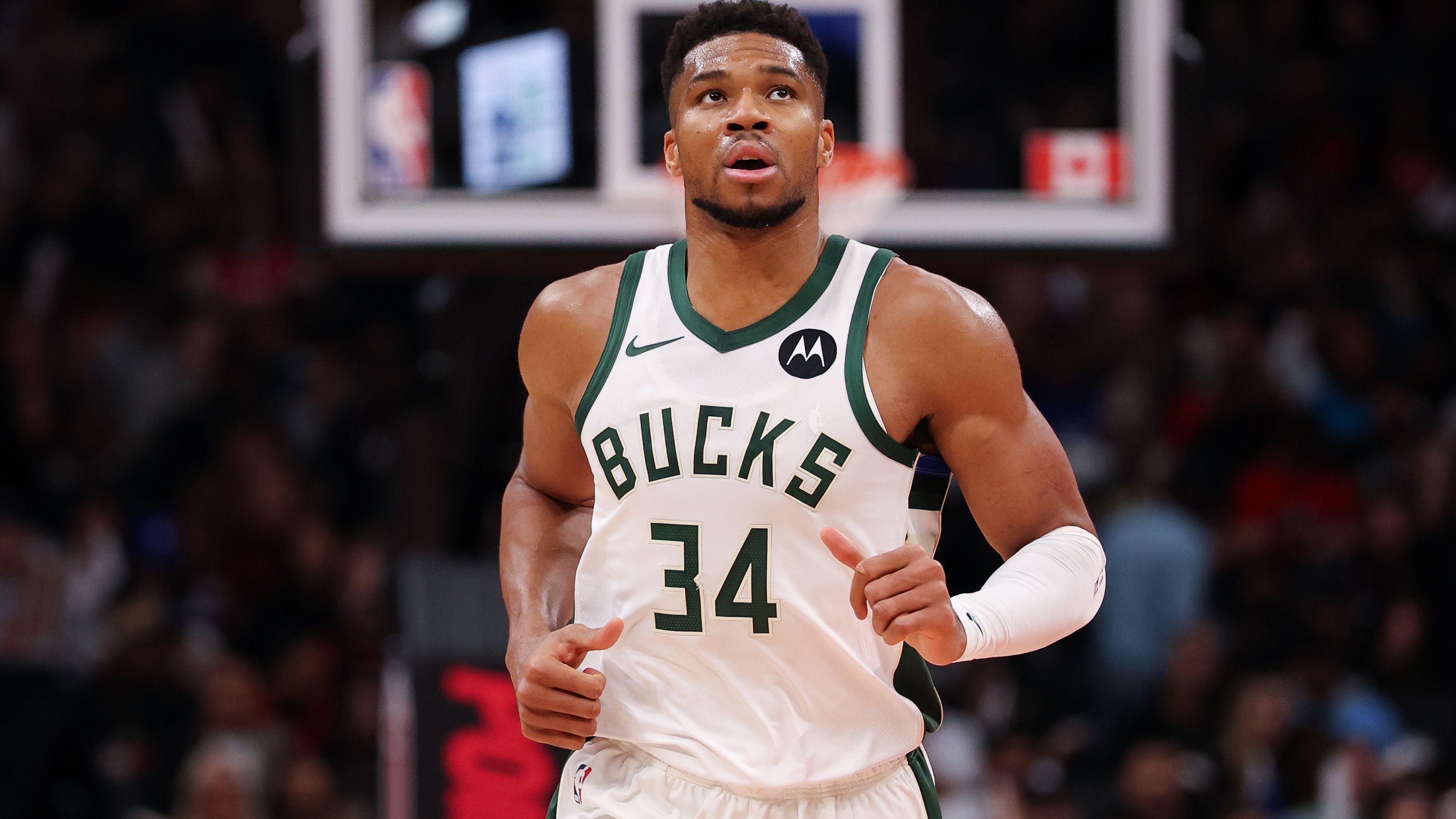 Milwaukee Bucks v Toronto Raptors