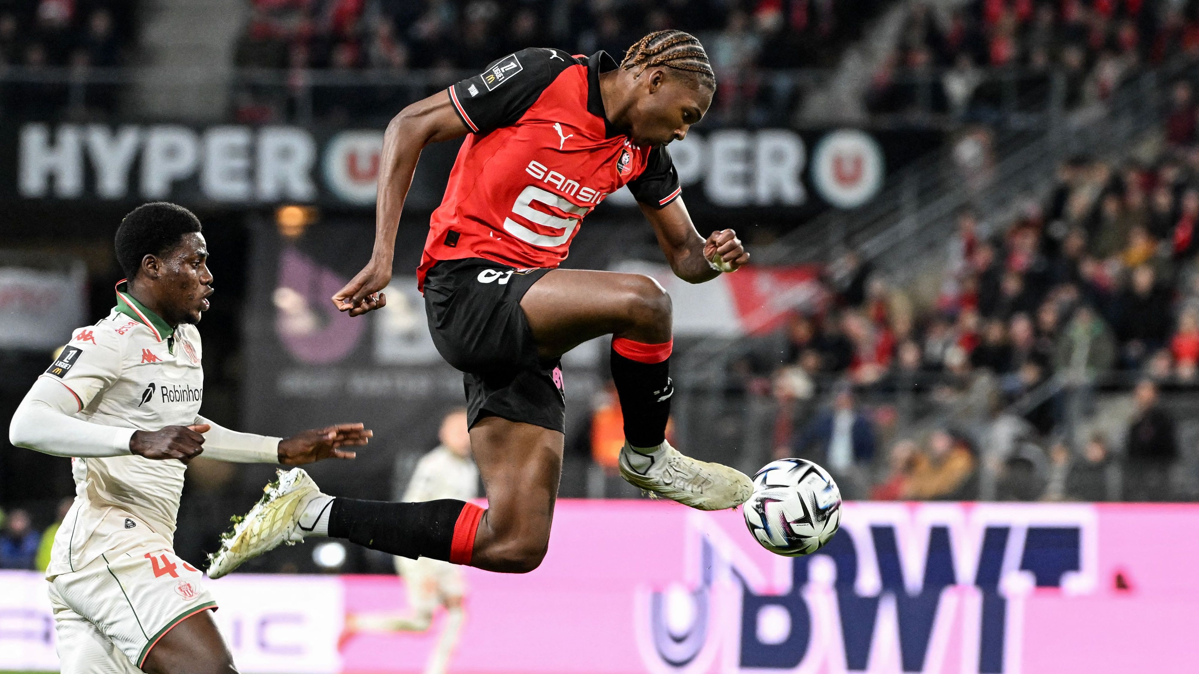 TOPSHOT-FBL-FRA-LIGUE1-RENNES-NICE
