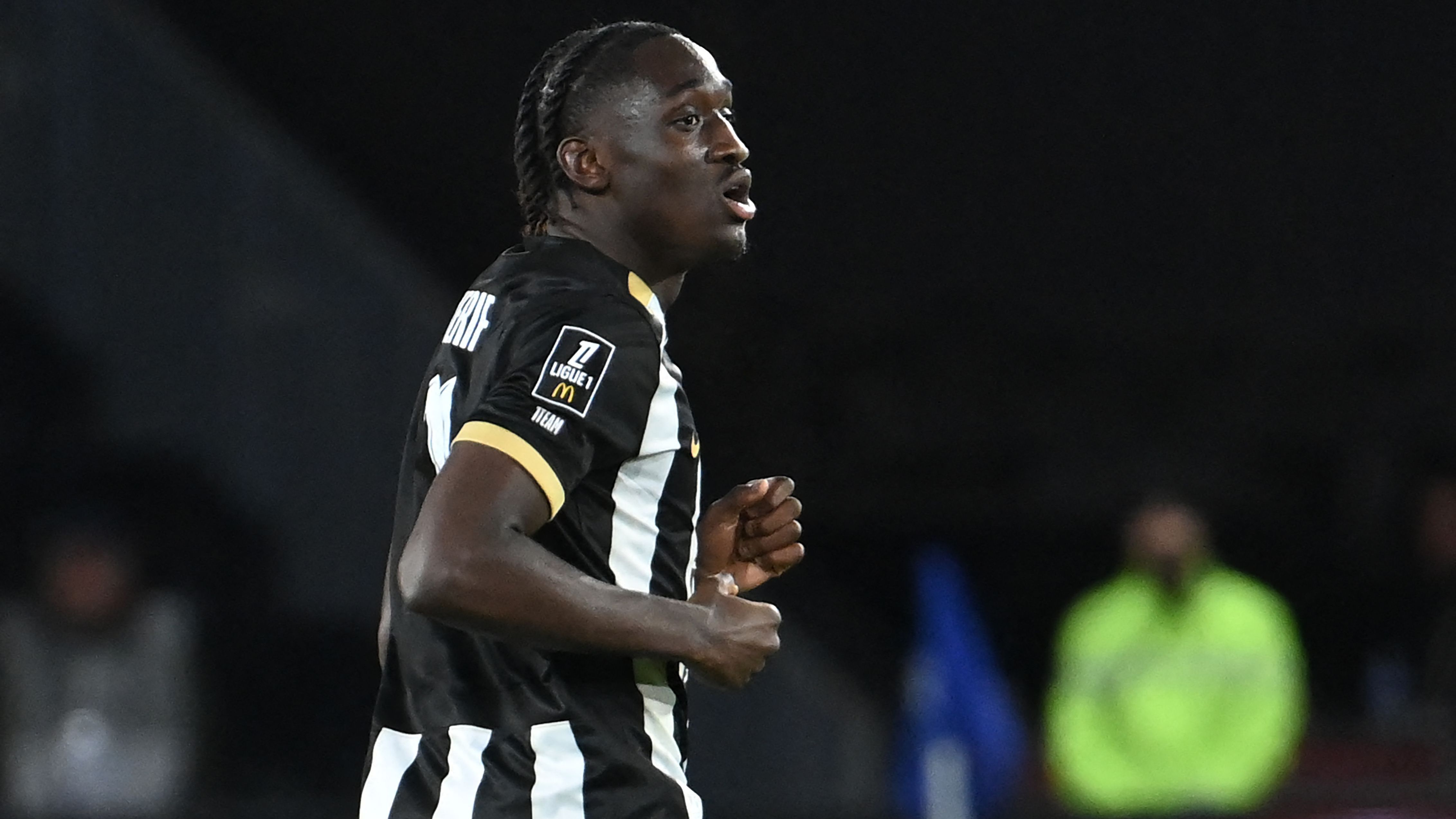 FBL-FRA-LIGUE1-ANGERS-LORIENT